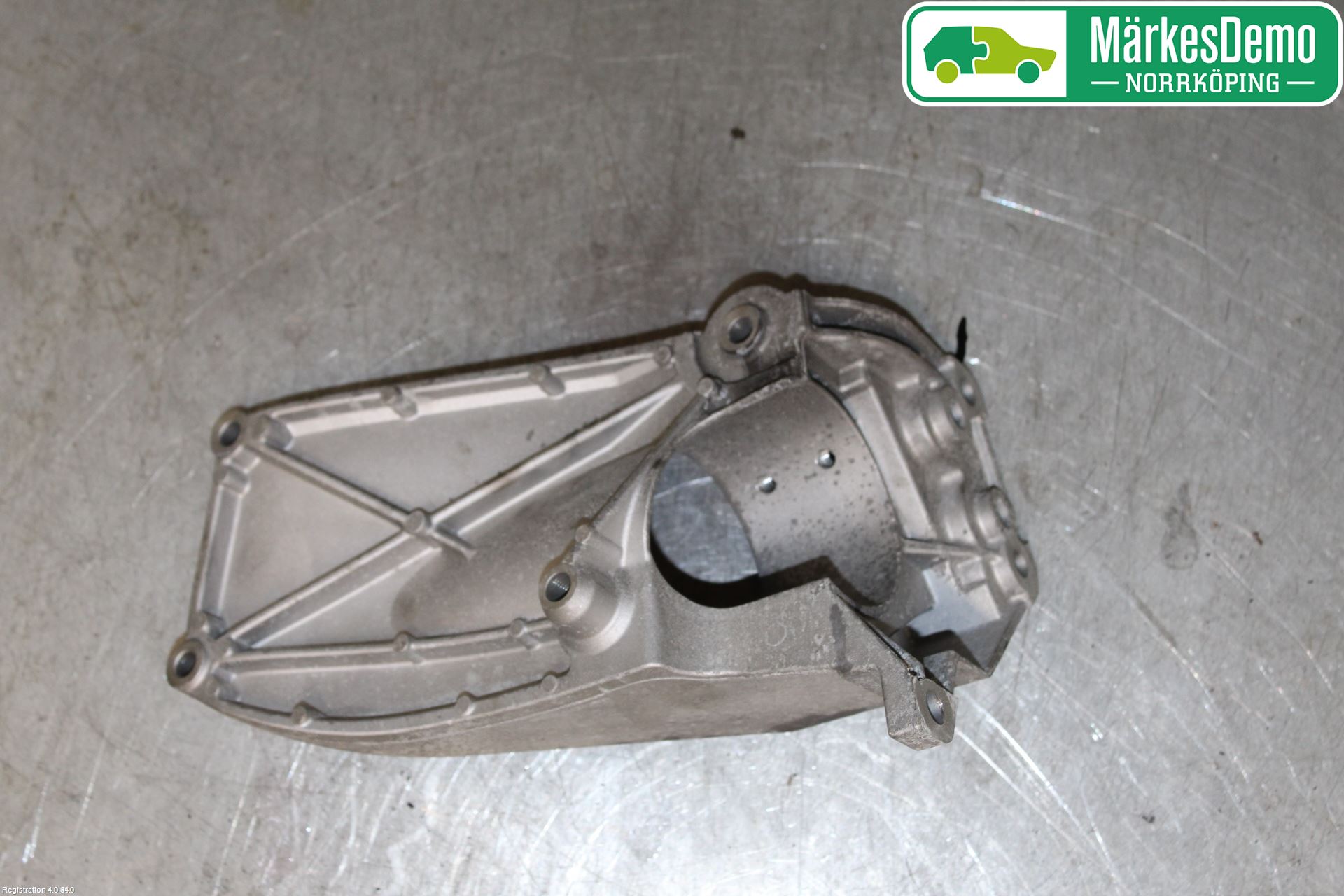 Volvo V60 14-18 Motor Feste Stål-Alu