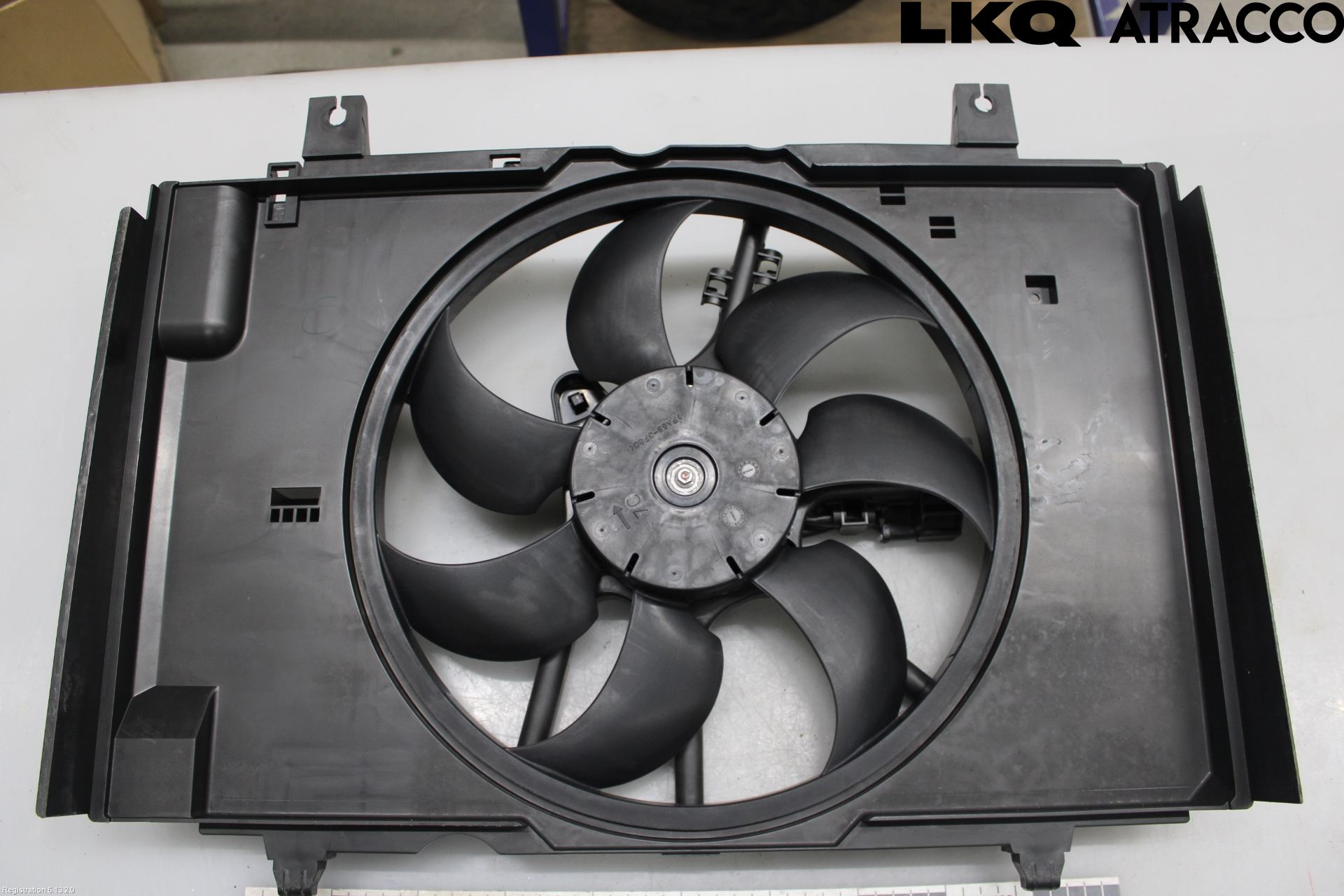 Nissan JUKE 10-14 Kjølevifte Elektrisk