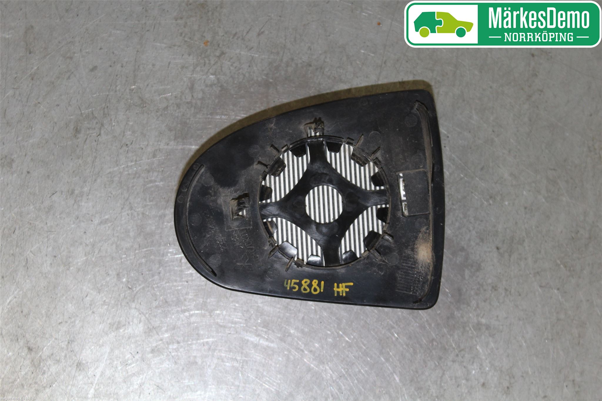 Mitsubishi COLT   04-08 Speil Glass H