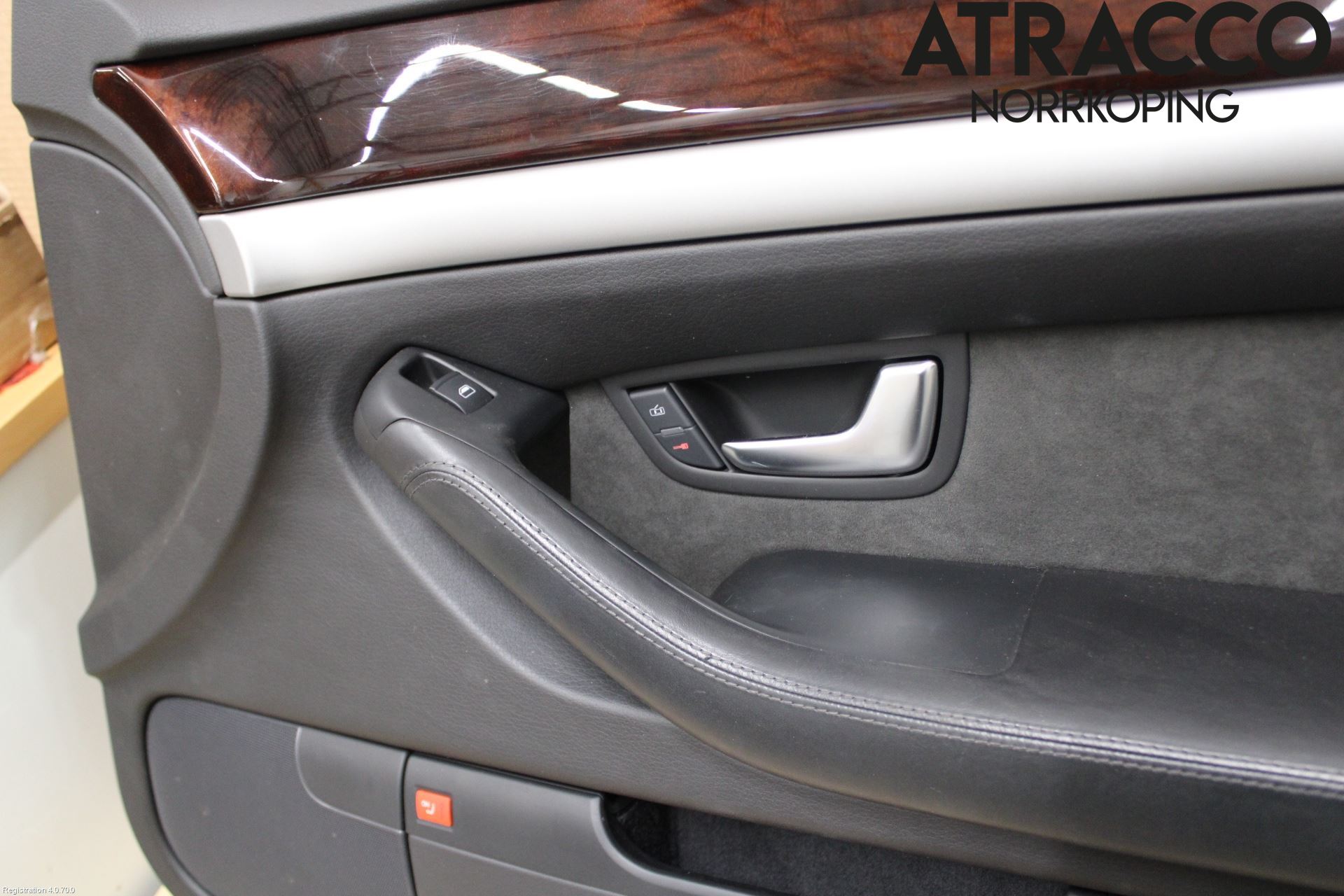 Audi A8/S8 4E  02-09 Innr Dørtrekk Høyre