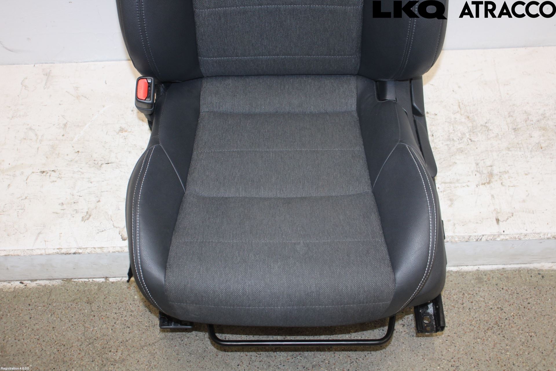 Toyota COROLLA 19- Innr Sete Foran Venstre