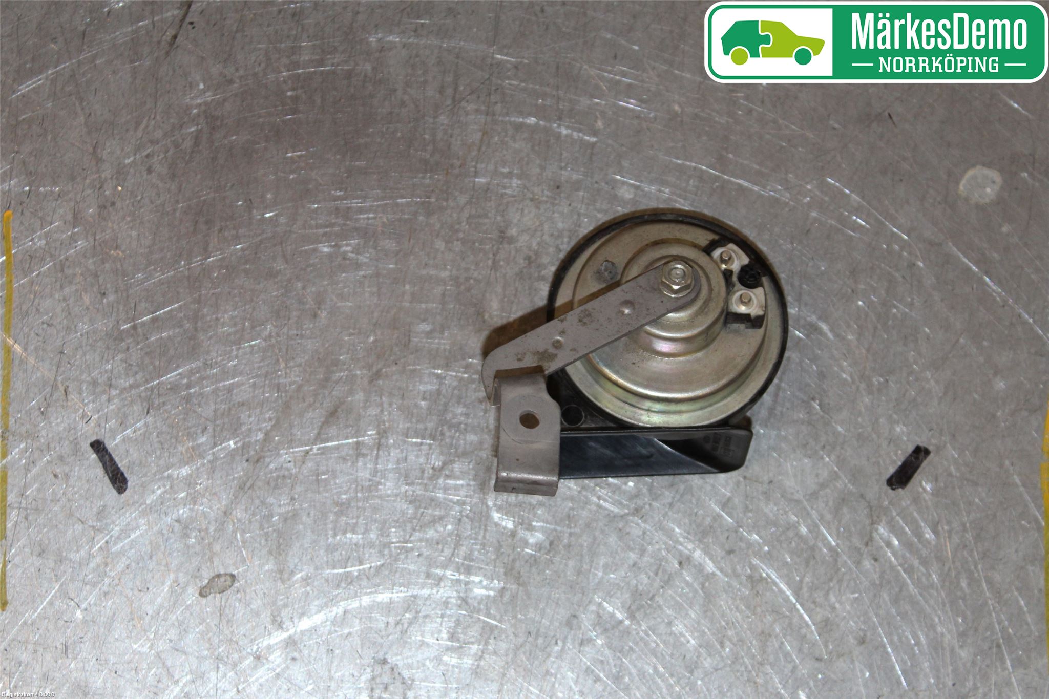 BMW 2 F45 Active Tourer 14-21 Signalhorn