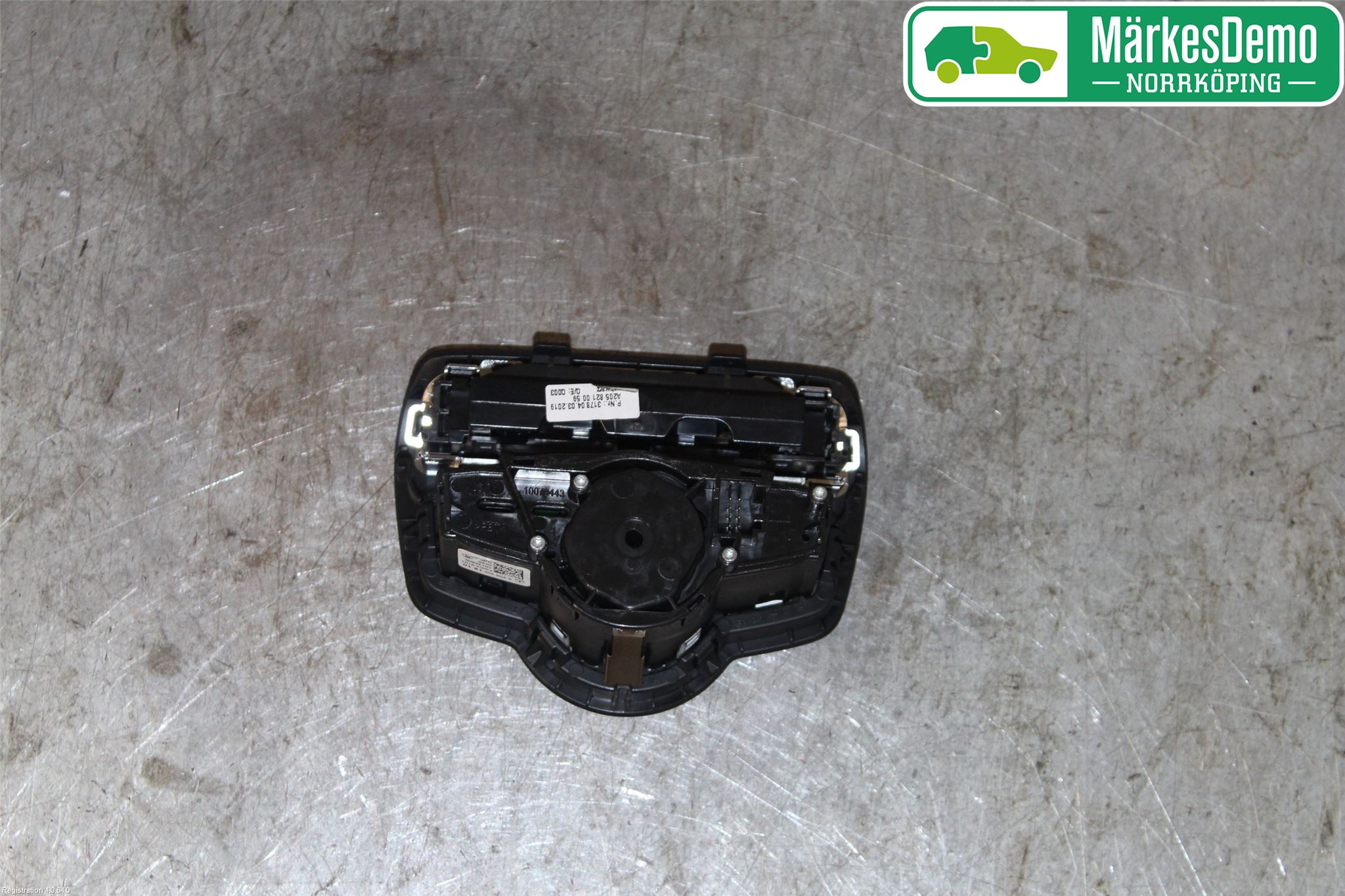 Mercedes-Benz MB C-KLASS (W205) 14-21 Bryter Hovedlys