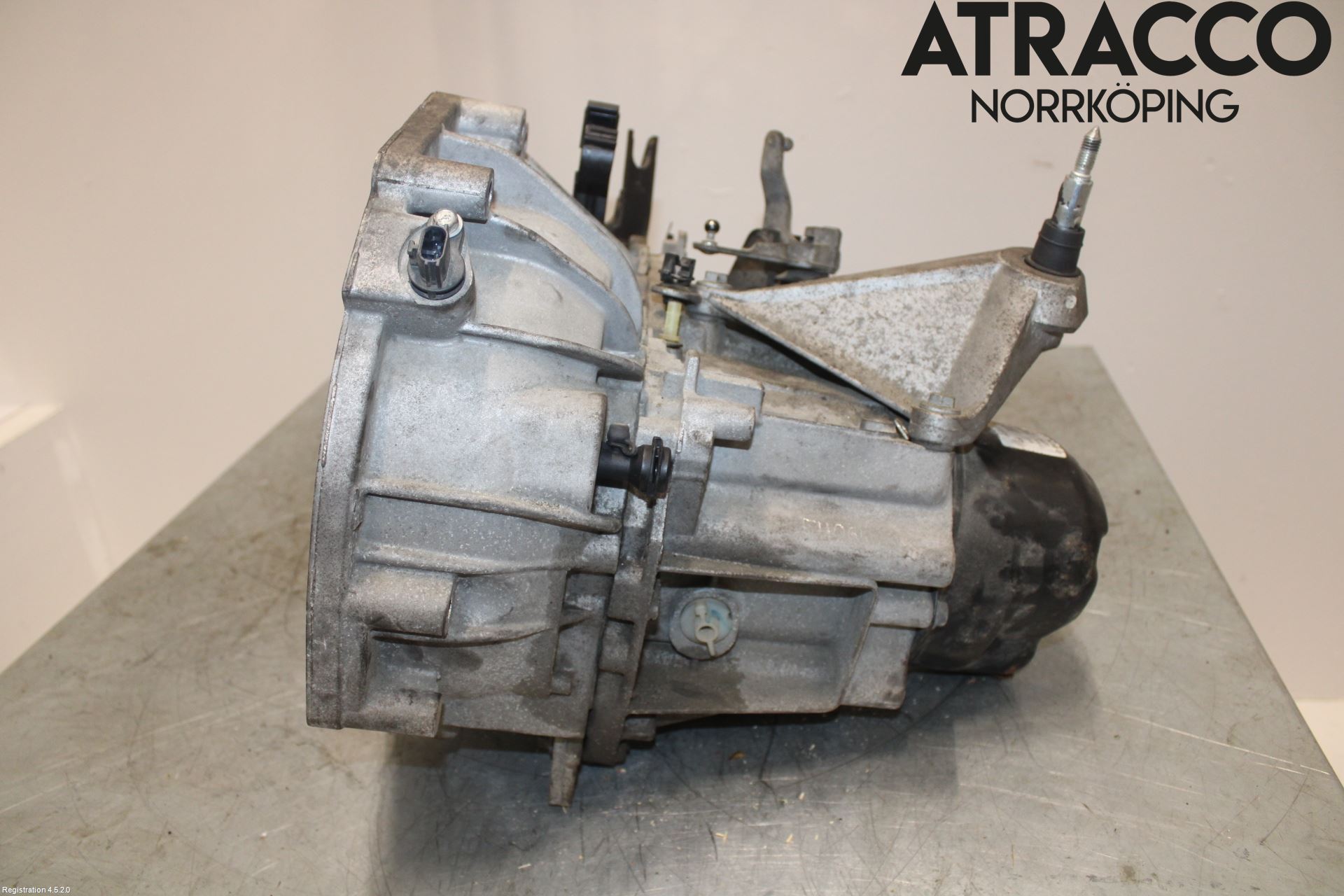 Nissan NOTE E11 06-14 Gearkasse 5 Trinn