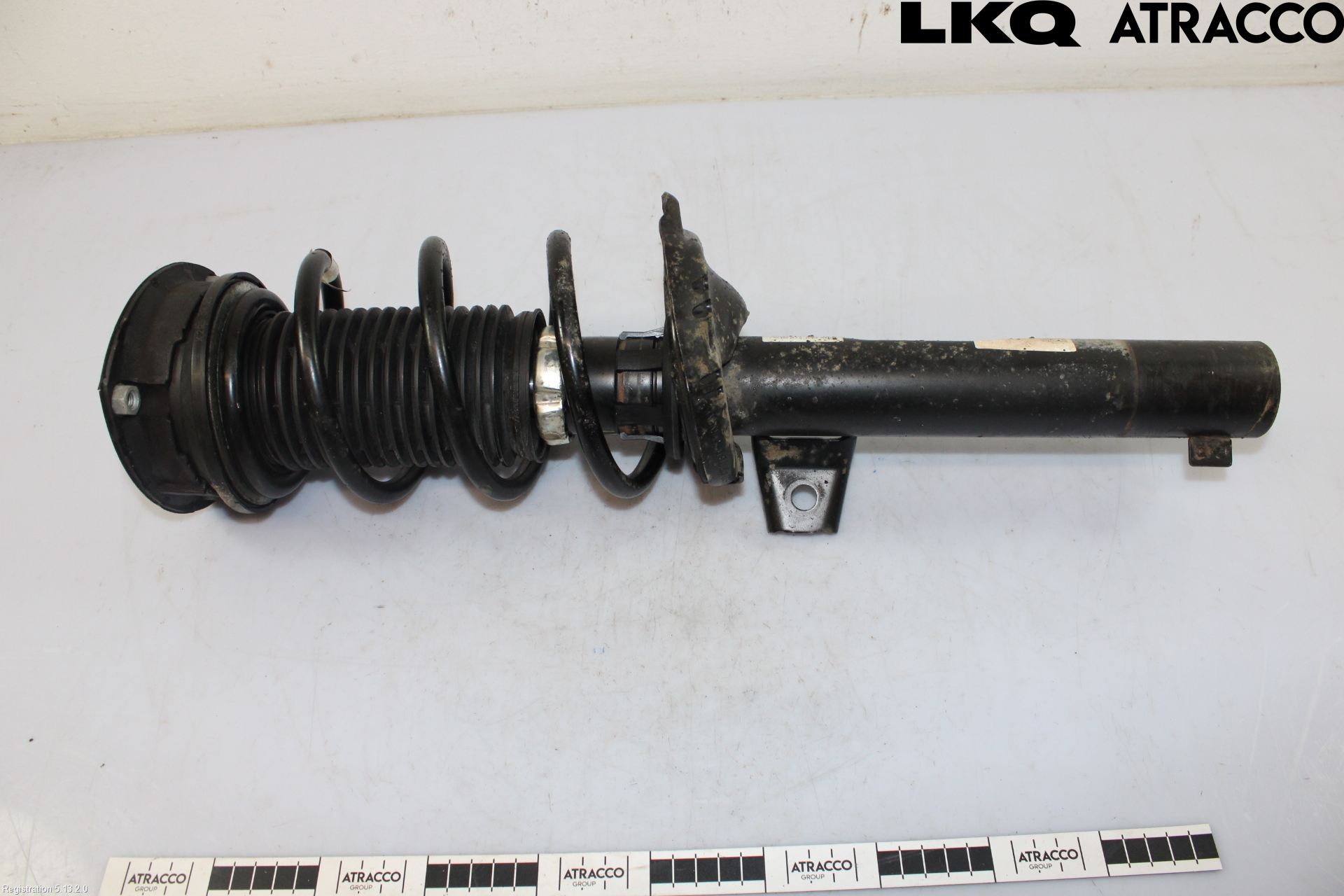 Volkswagen VW GOLF / E-GOLF VIII 20- Fjærbein Foran Høyre
