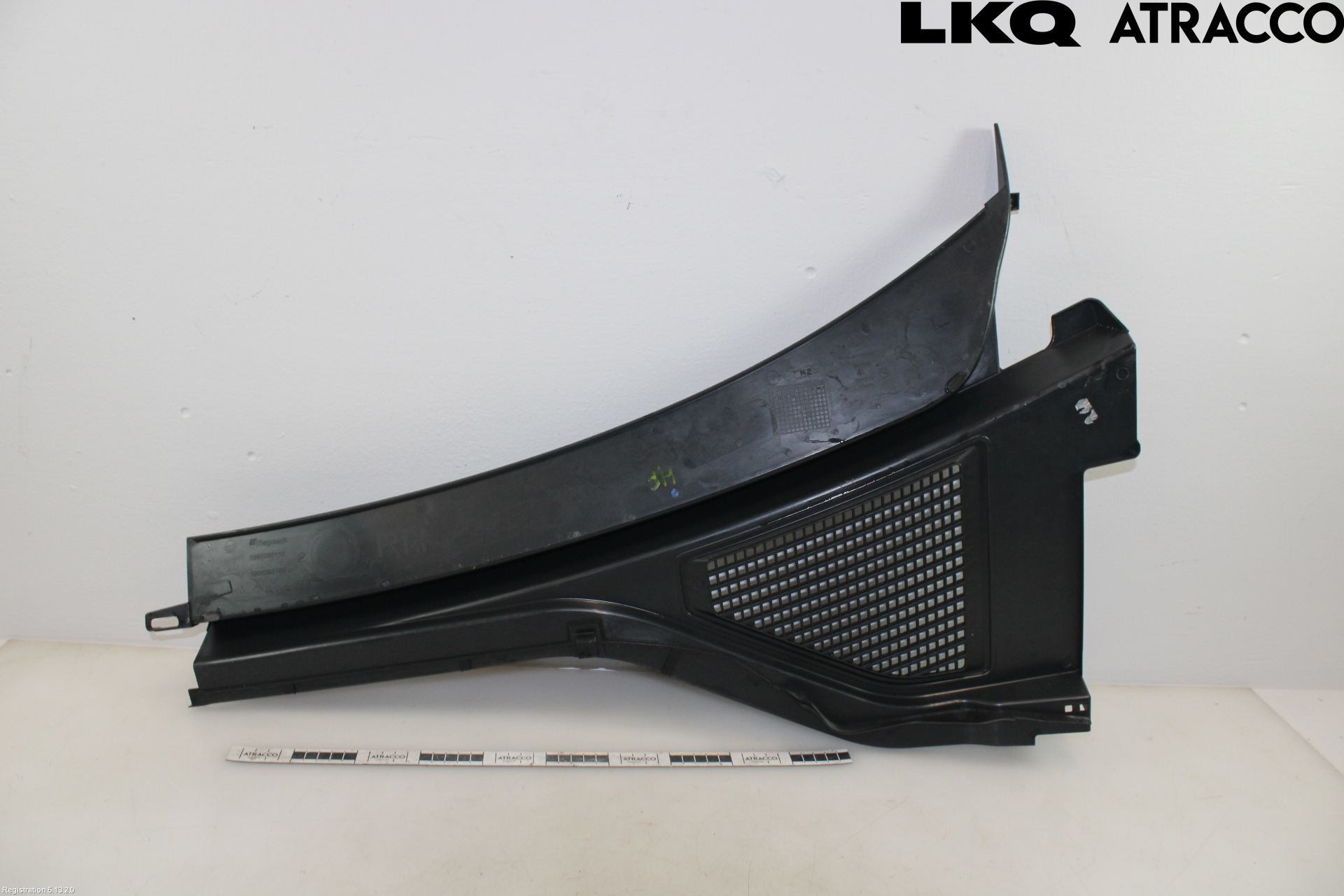 Volkswagen VW T-ROC 18- Visker Deksel-Grill-Under Frr