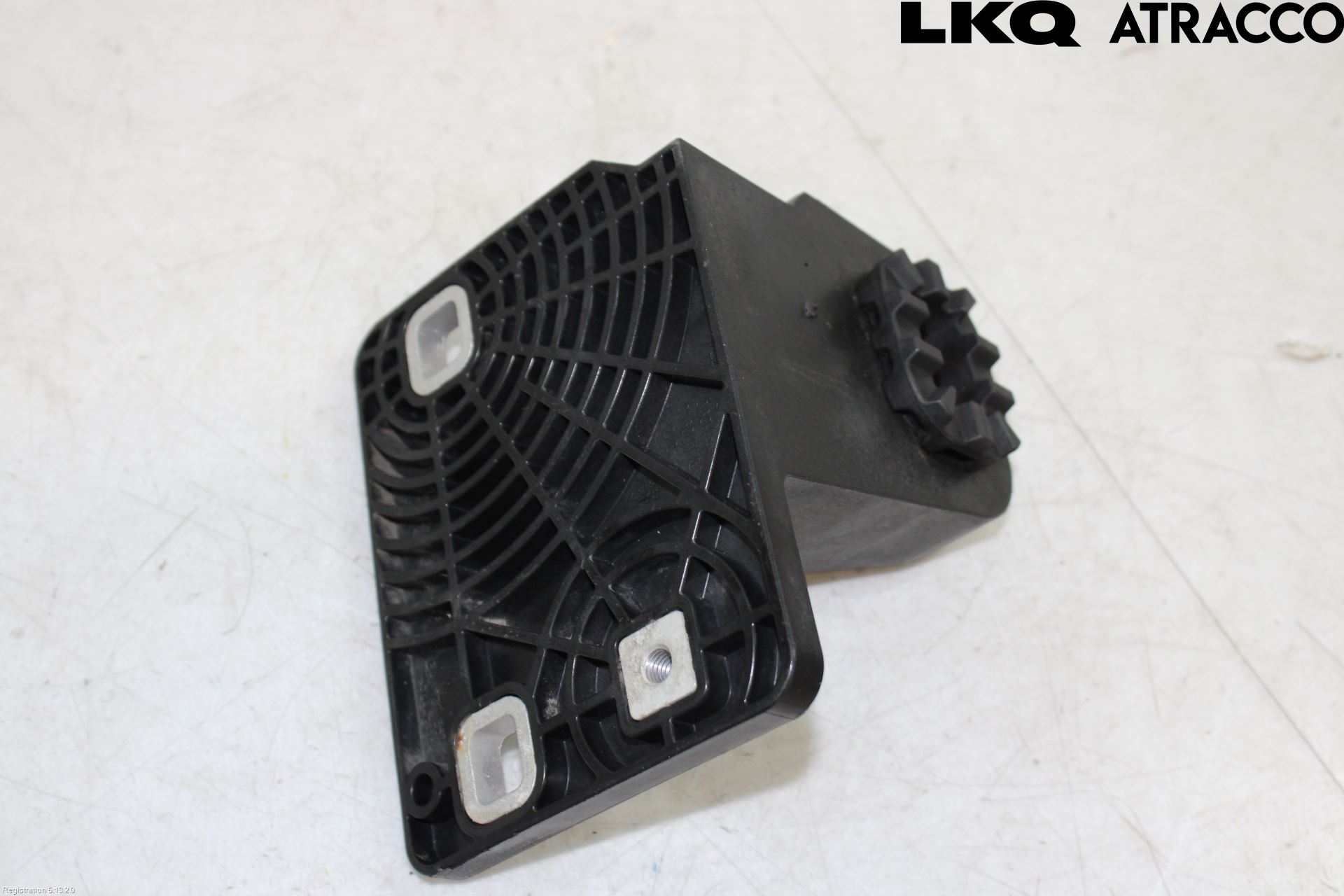 Audi Q4 E-TRON FZ 22- Radiator Feste - Ramme - Bjelk