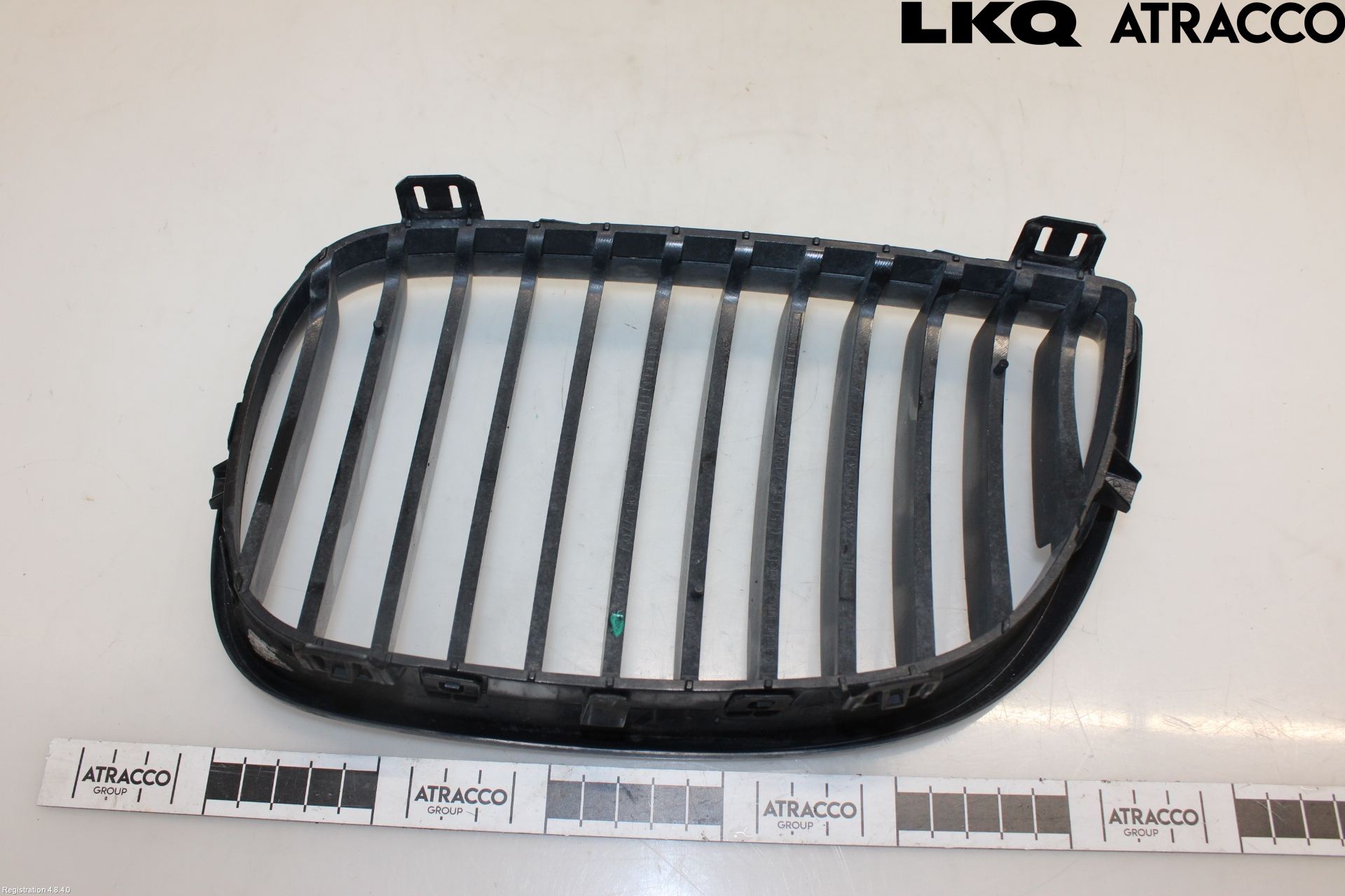 BMW 1 E87/81 5D/3D 03-11 Grilldel Høyre