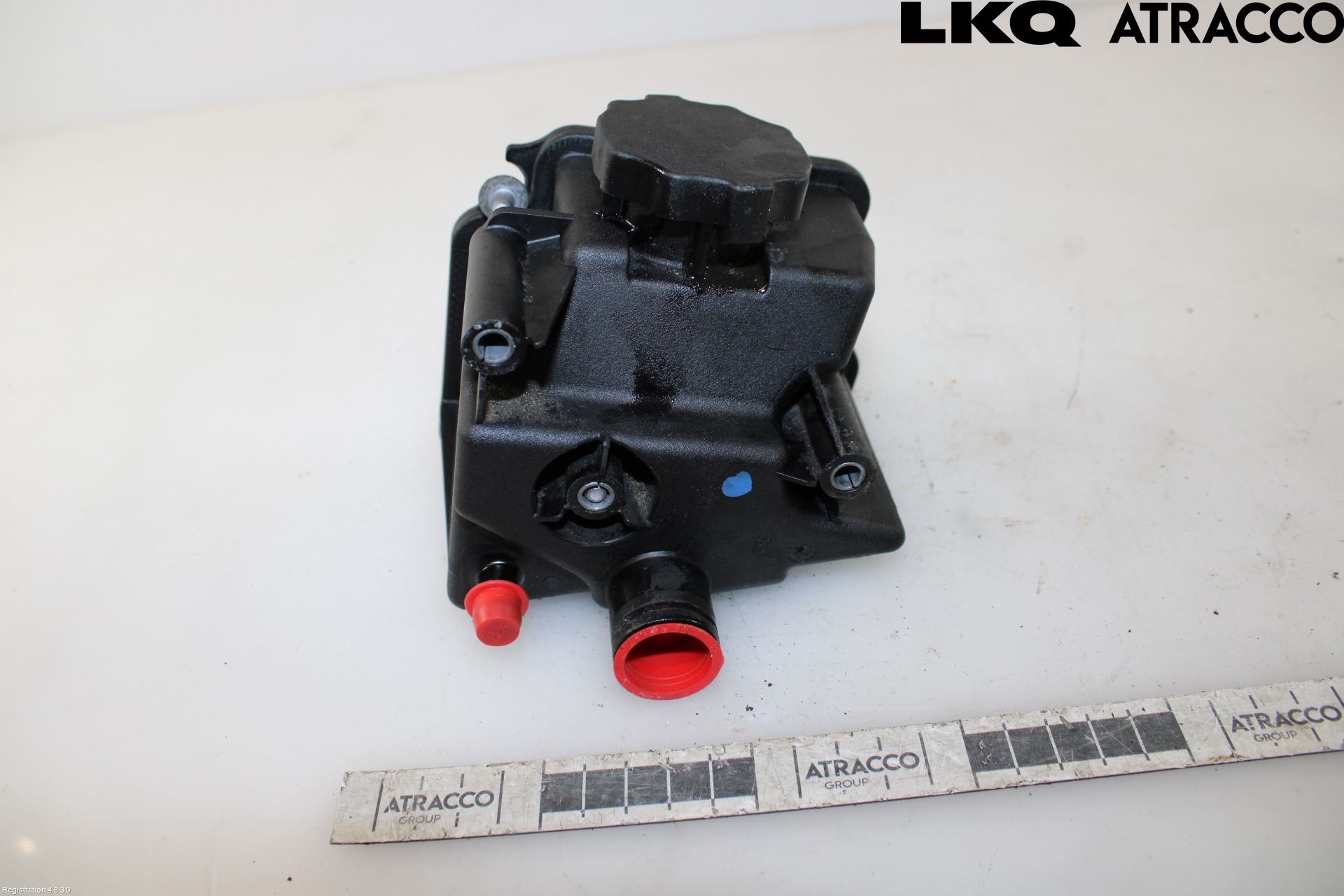 Mercedes-Benz MB C (203) 00-07 Servo Oljebeholder