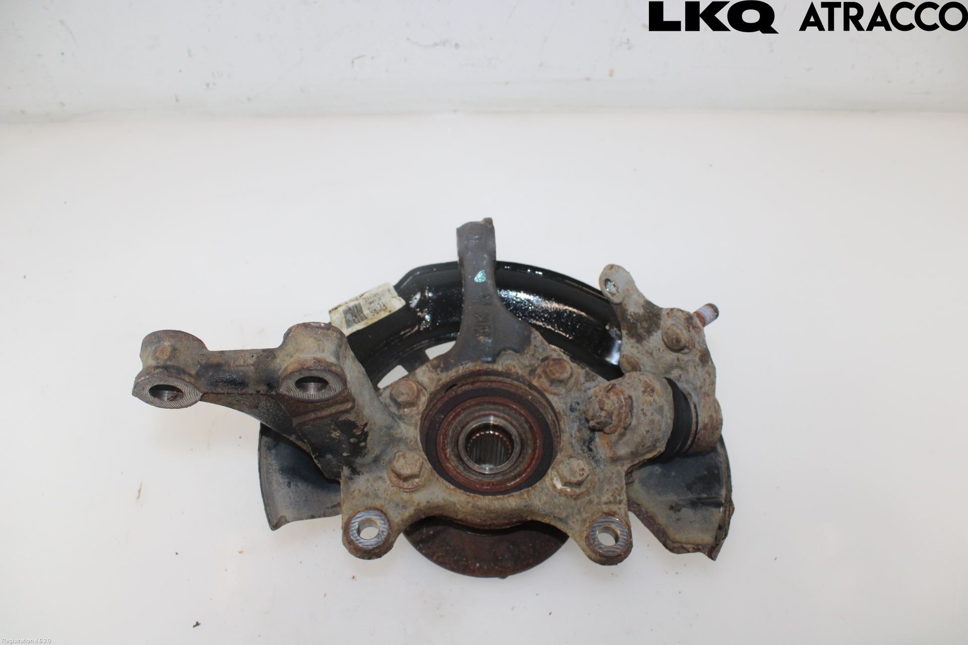 Toyota AVENSIS 09-15 Spindel Hf
