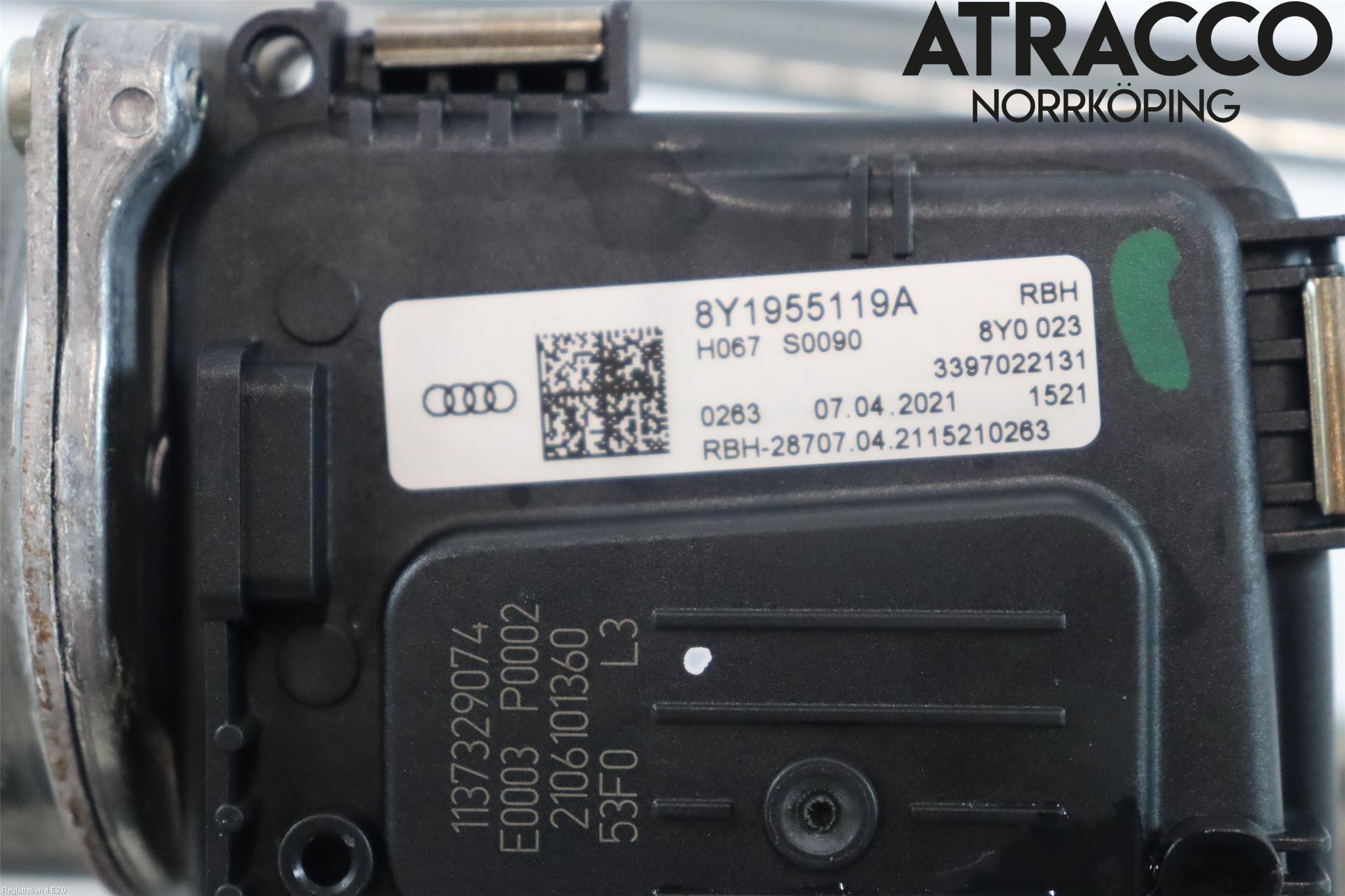 Audi A3/S3 8Y 21- Viskeroverføring Frontrute