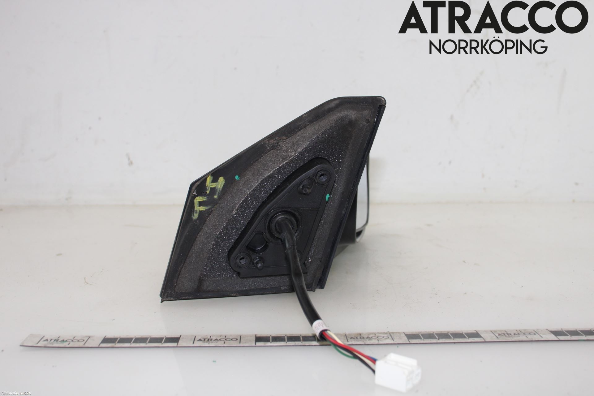 Toyota AVENSIS 03-06 Speil H M-El Justering