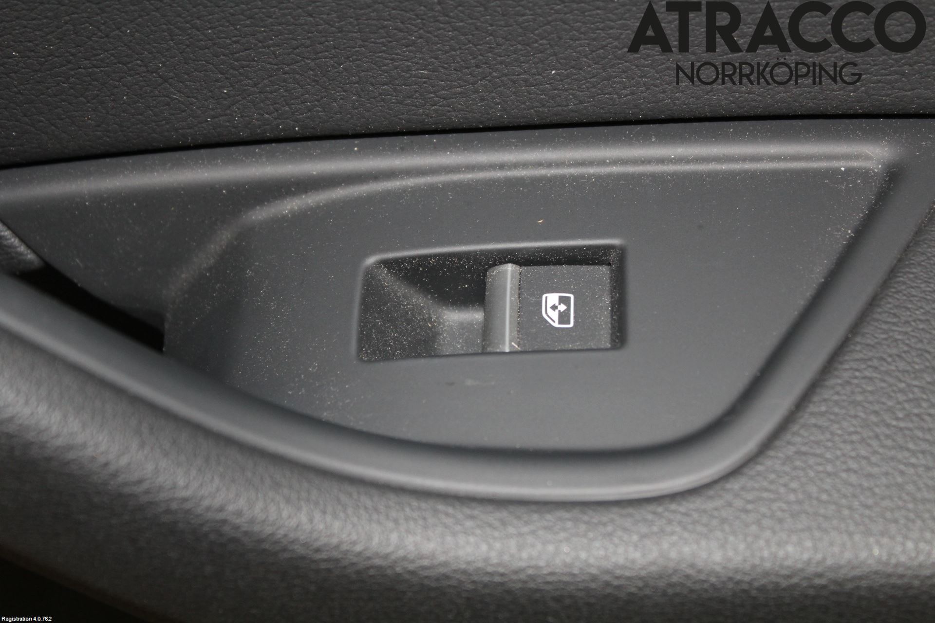 Audi A4/S4 B9 20- Innr Dørtrekk Høyre