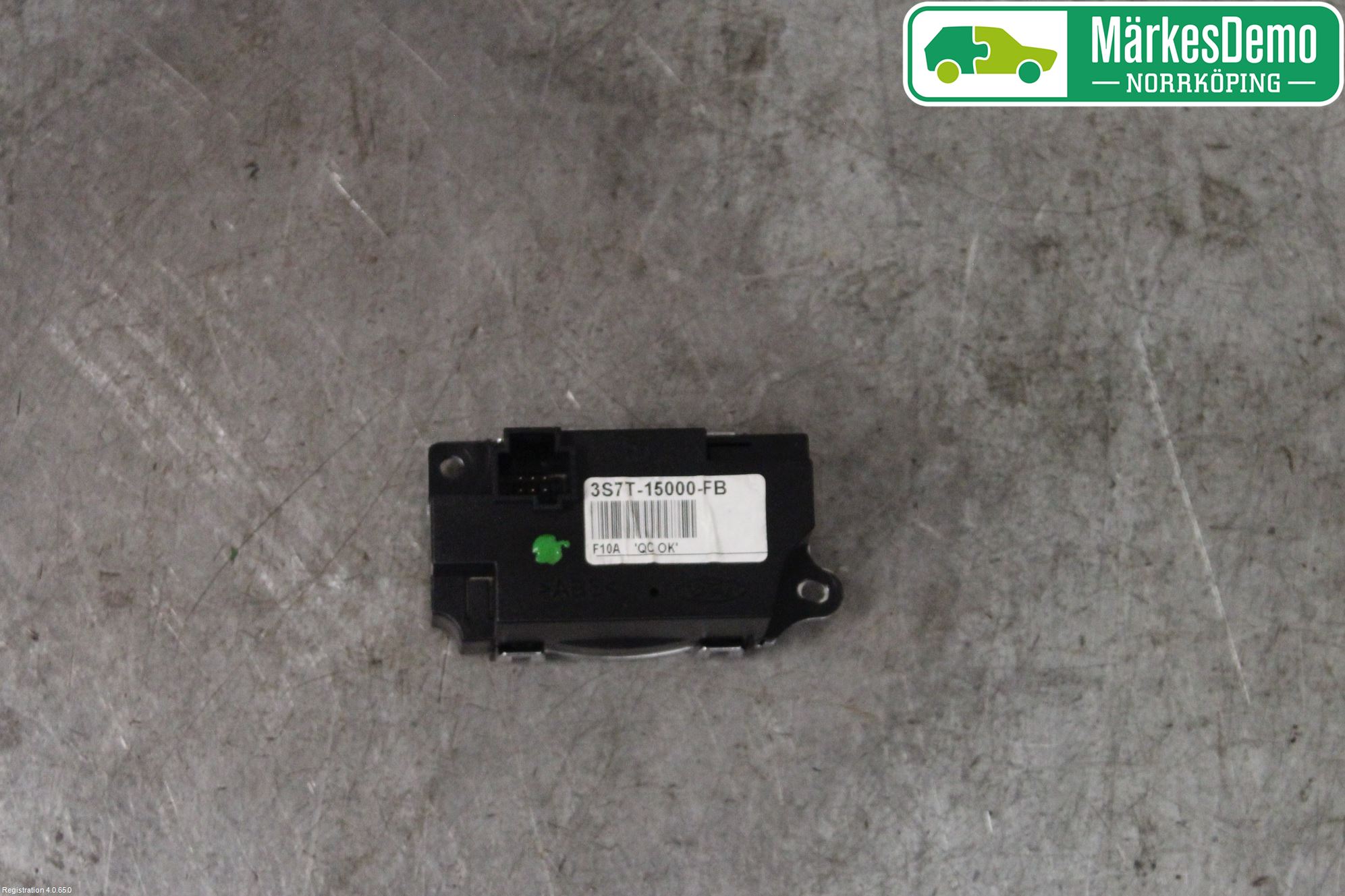 Ford MONDEO     01-06 Instr Klokke