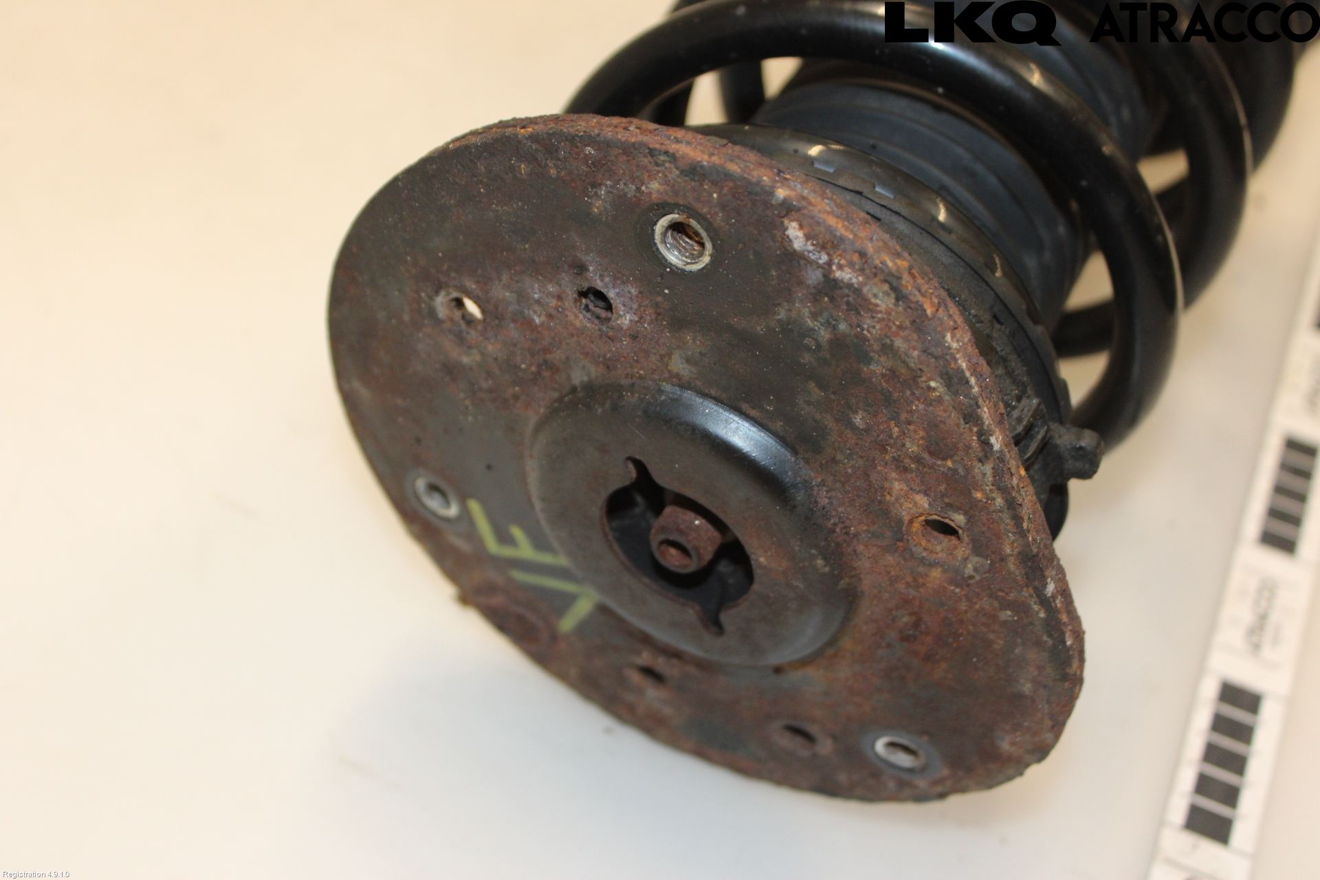 Volvo V60 11-13 Fjærbein Foran Venstre