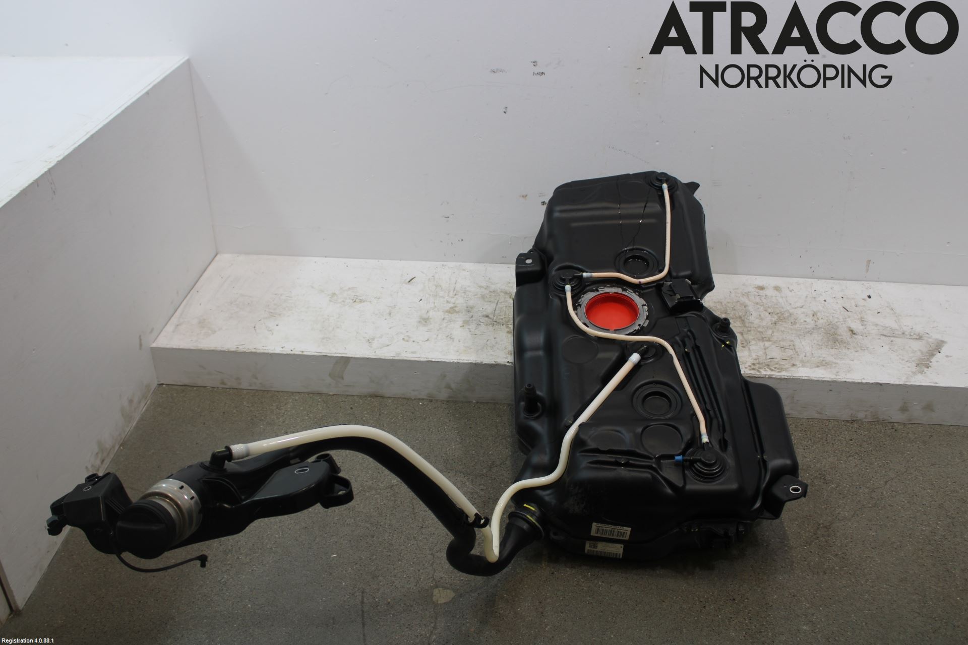 Audi Q3 F3 19- Drivstofftank Innsprøytning