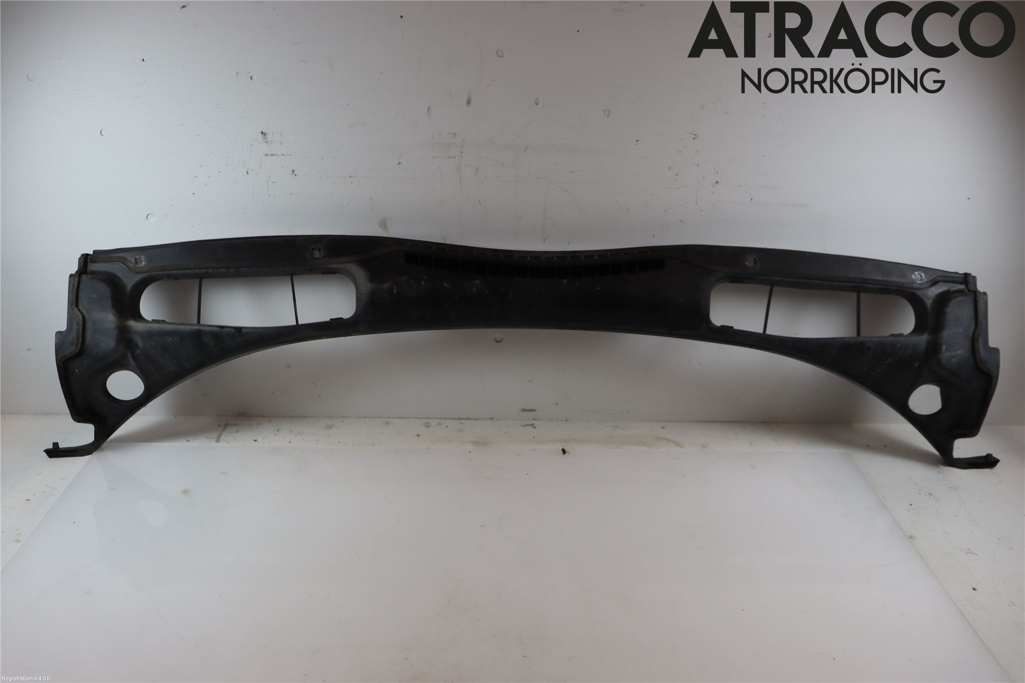 Ford TRANSIT/TOURNEO CONNECT 13-22 Visker Deksel-Grill-Under Frr