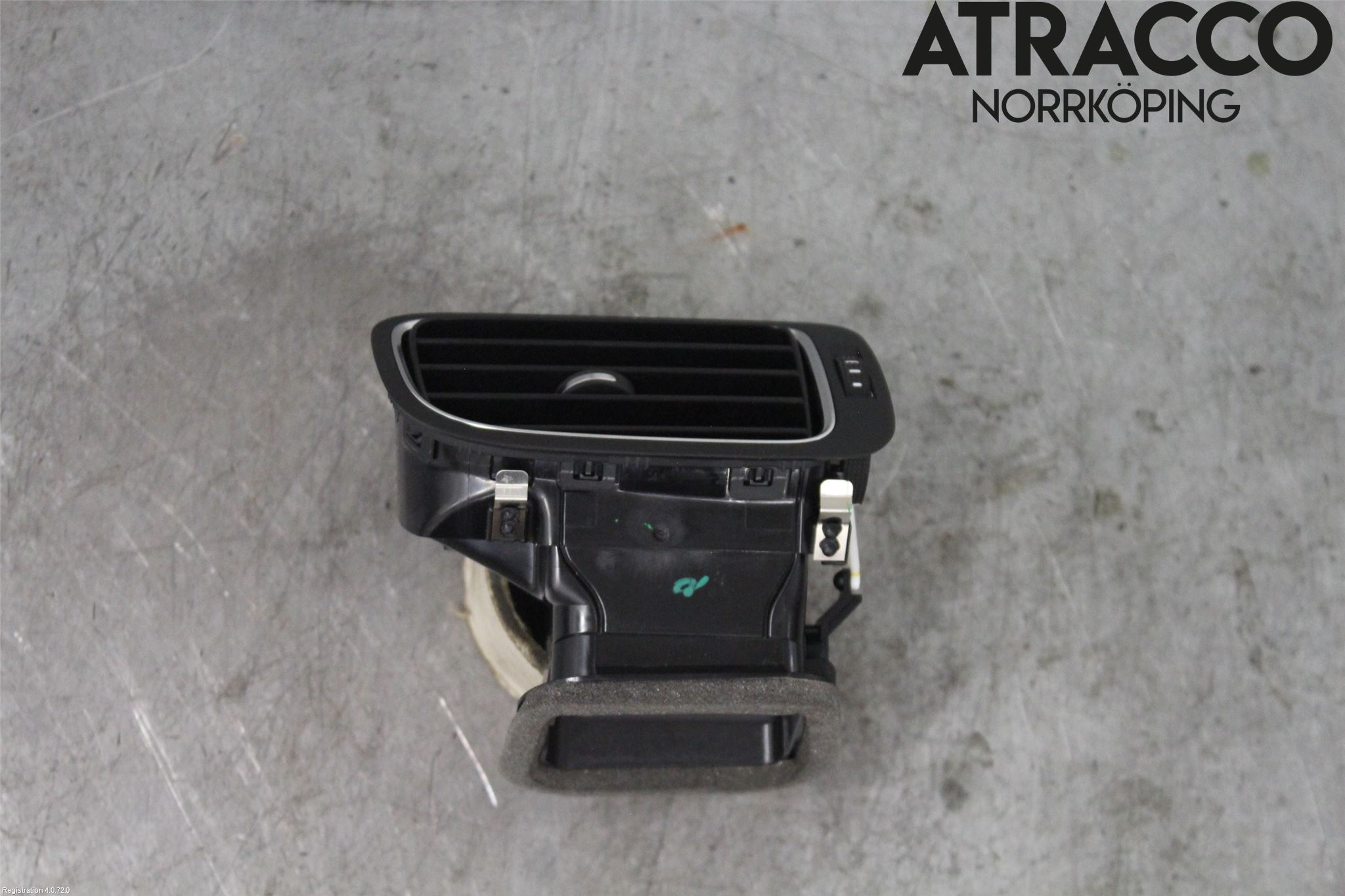 Volkswagen VW POLO 10-17 Dashbord Kanal - Dyse