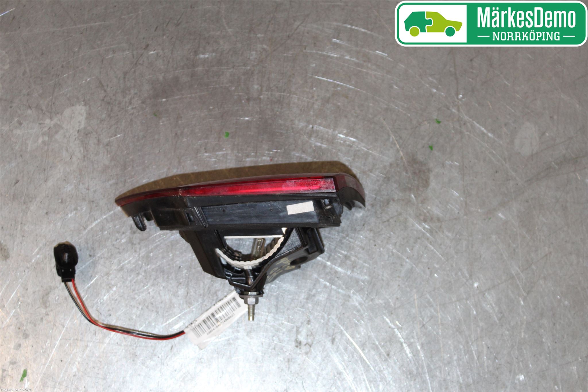 Renault CLIO IV 12-16 Baklykt Høyre  På Luke(Indre)