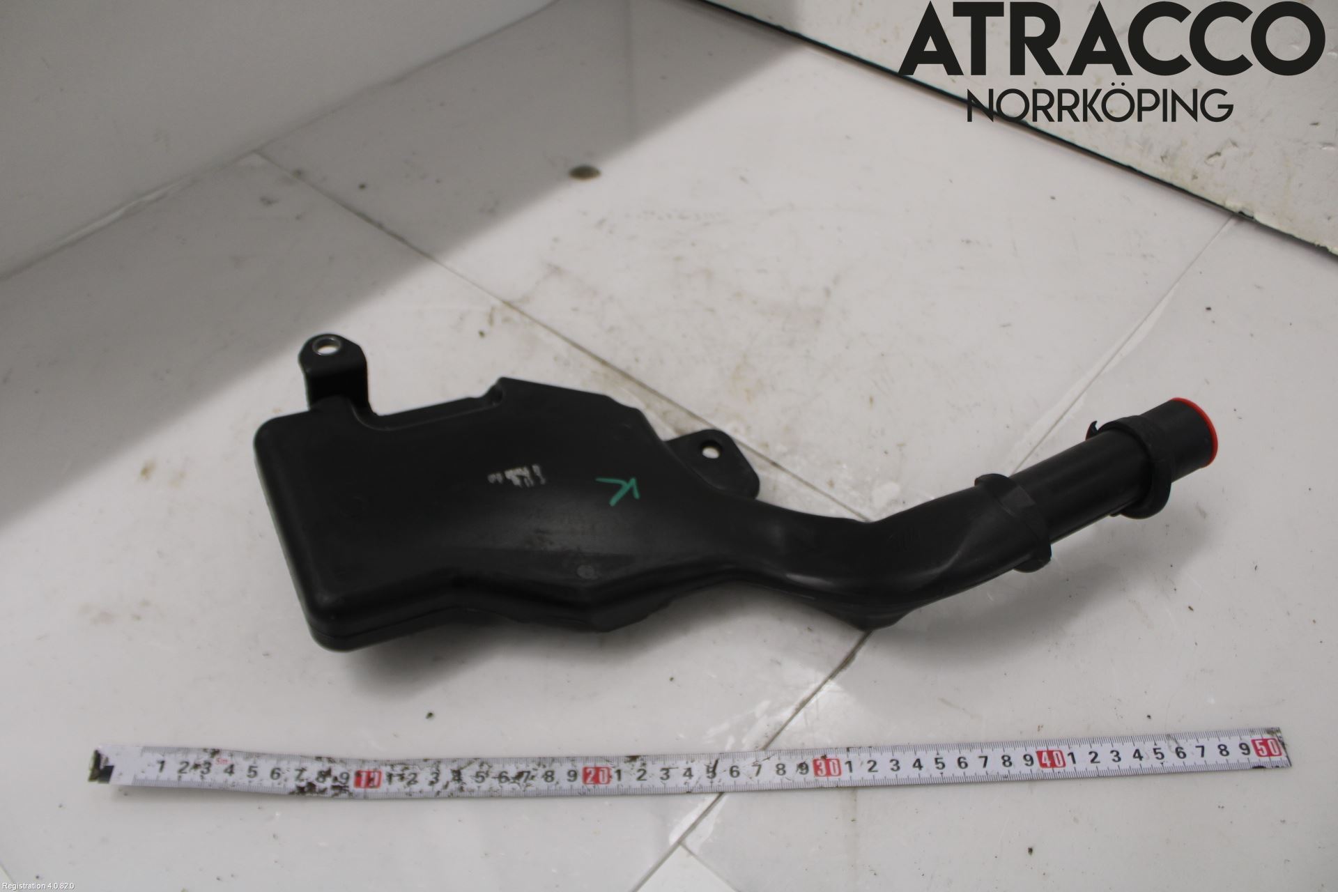 Audi A4/S4 08-11 Påfyllingsrør For Vasketank