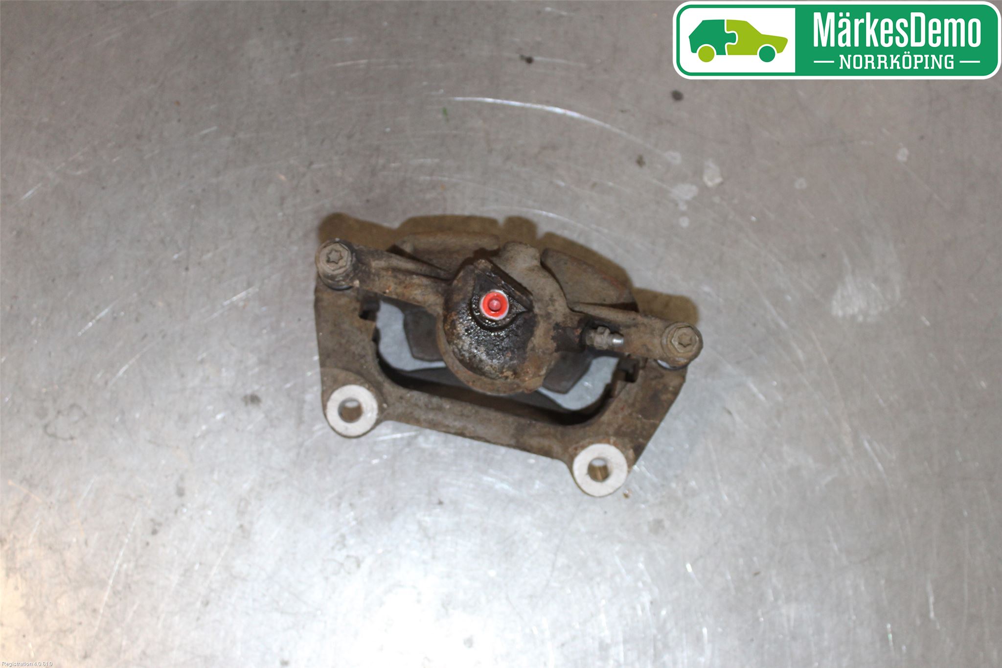 Volkswagen VW PASSAT 15-19 Bremsecaliper Foran Høyre