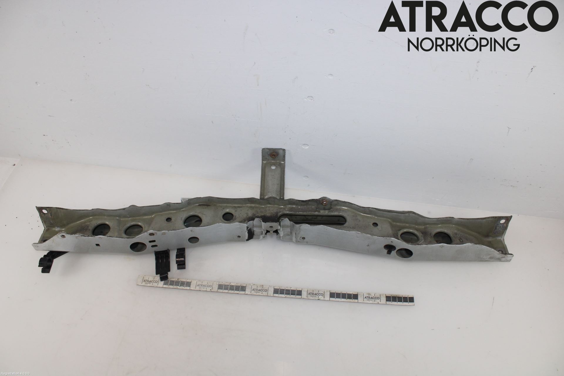 Toyota AVENSIS 09-15 Frontplate