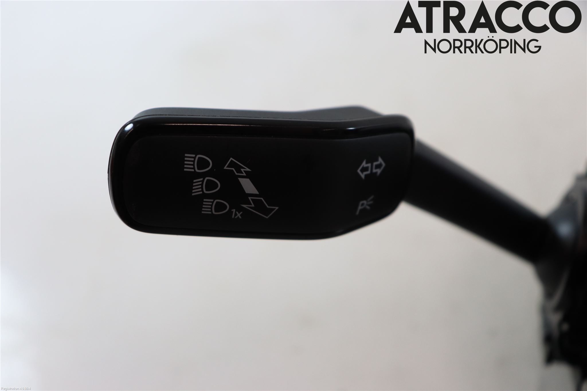 Seat ARONA Bryter Ratt Kombi H Og V