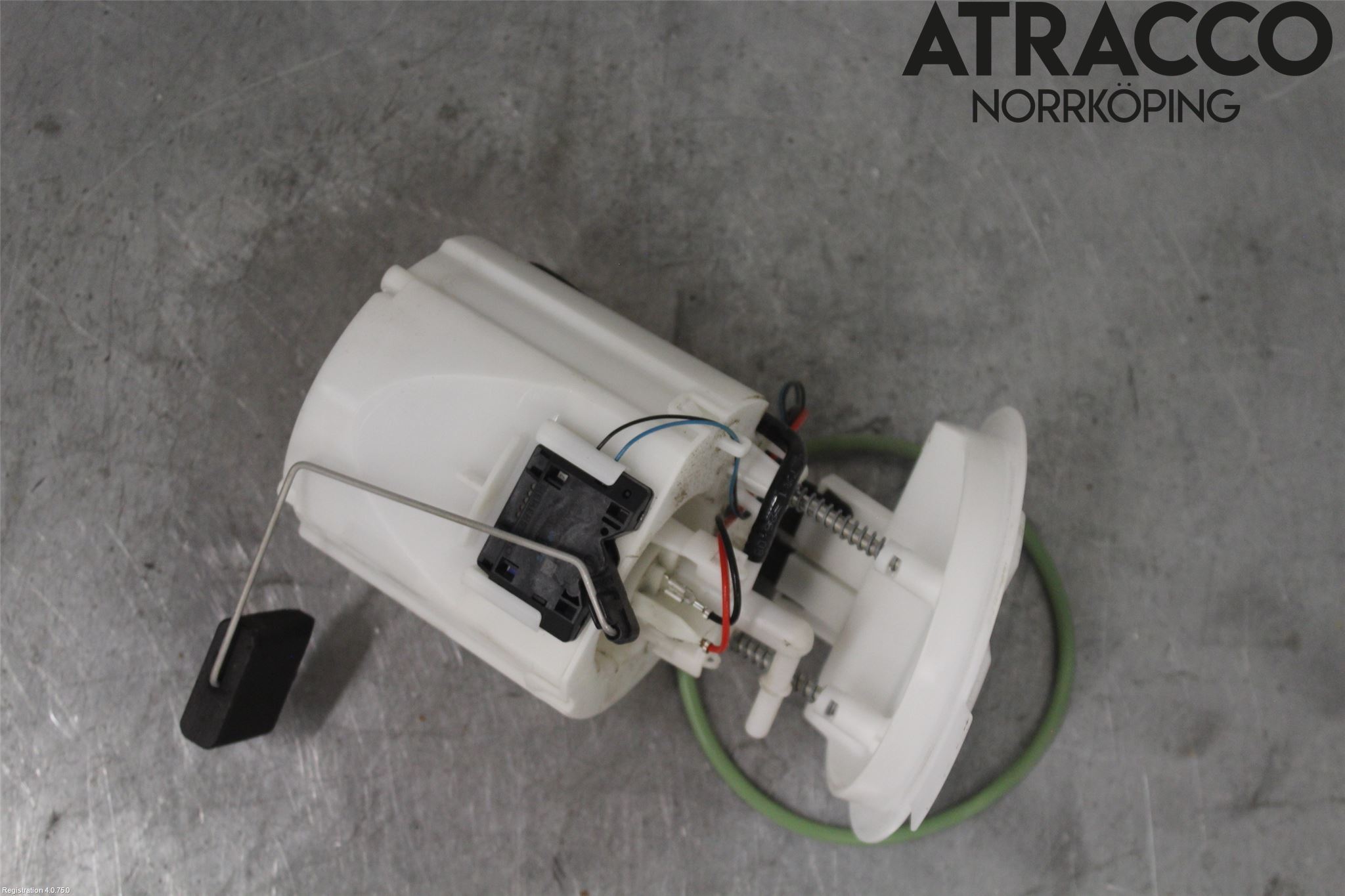 Mercedes-Benz MB C-KLASS (W204) 07-15 Drivstoffpumpe Fødepumpe El