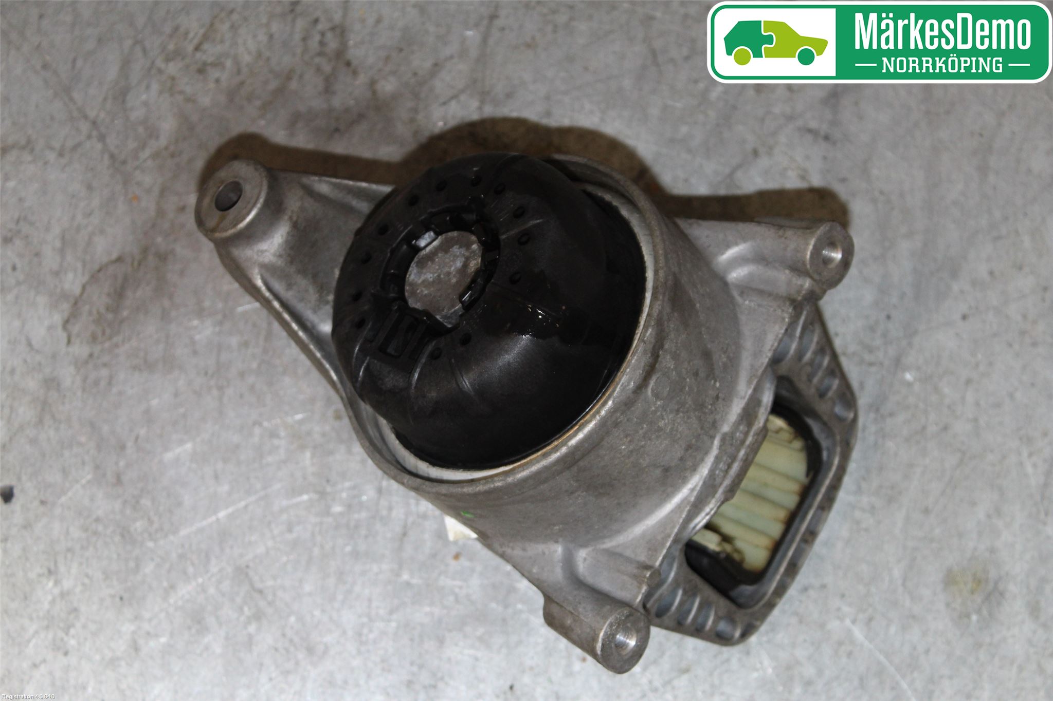 Audi A4/S4 B9 16-19 Motor Feste Gummi