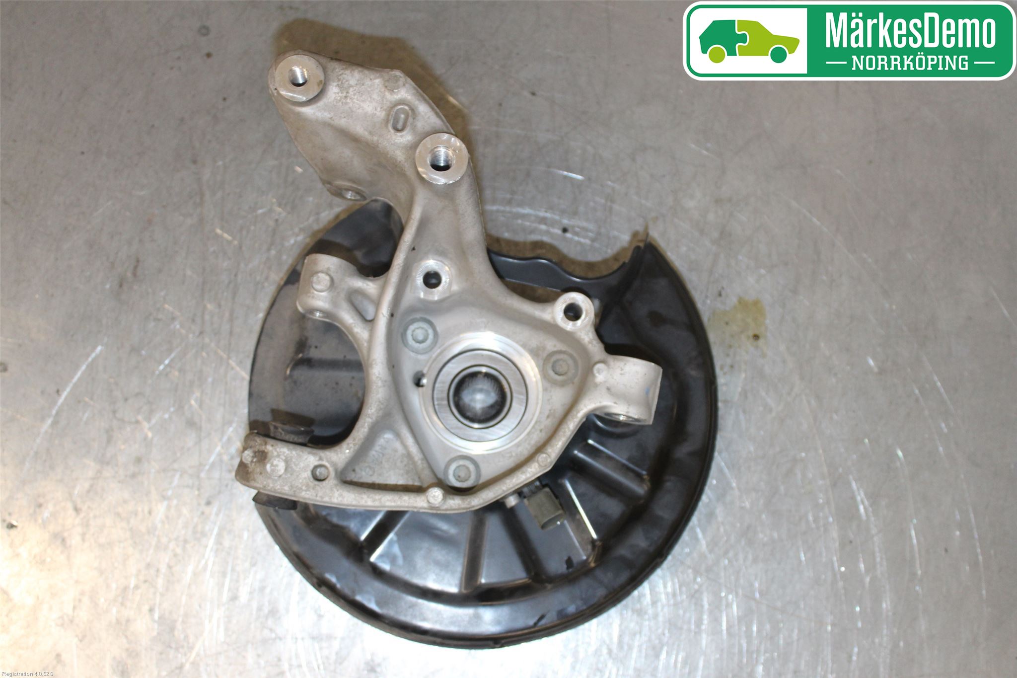 Volkswagen VW TIGUAN 16-24 Spindel Hb