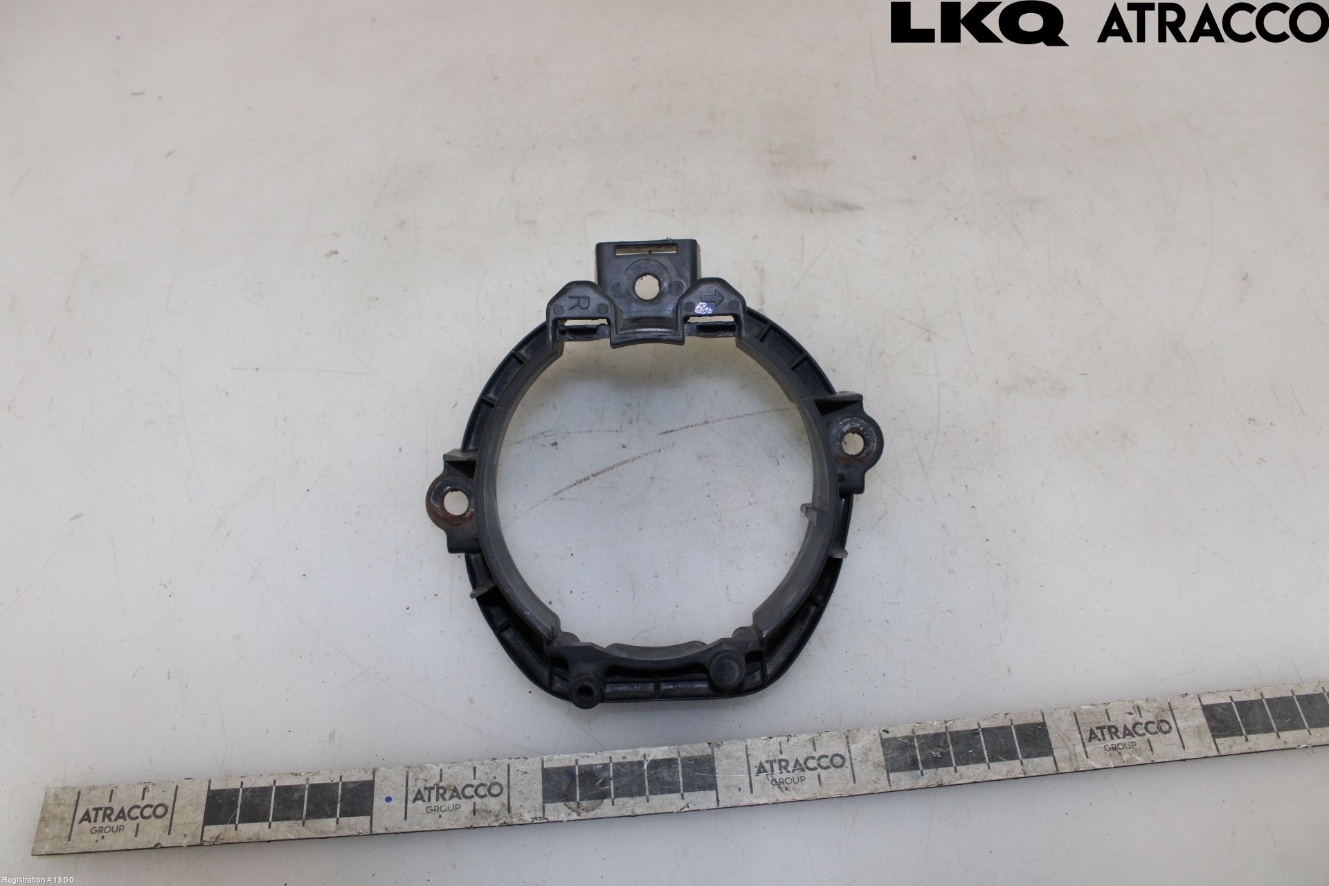 Toyota RAV 4 06-12 Frontlykt Kurve-Tåkelys Ramme