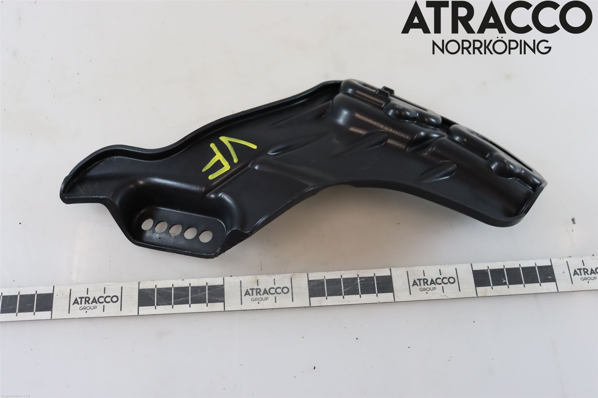 Peugeot PEUGOT 208 16-19 Frontskjermfeste Venstre