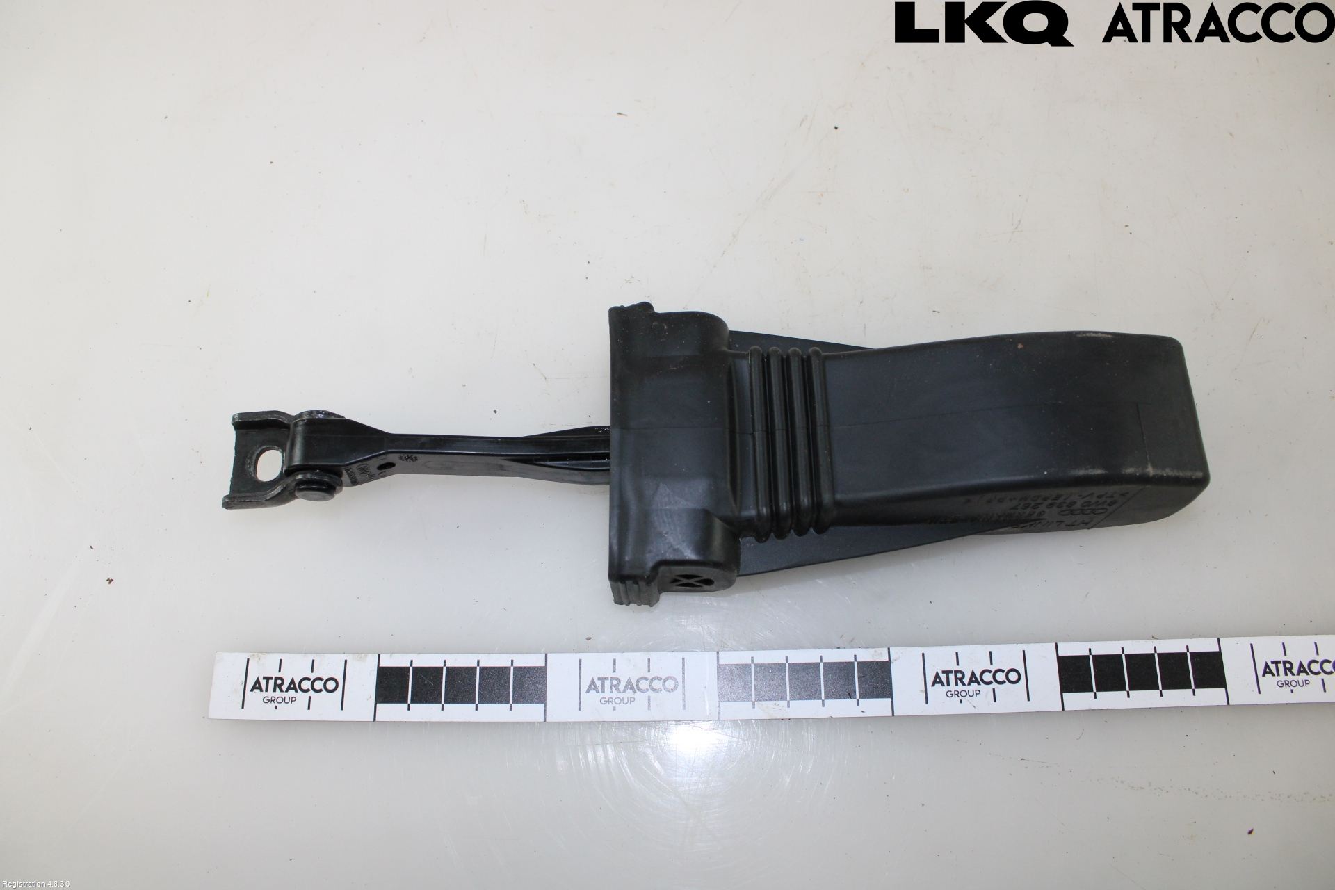 Audi A4/S4 B9 20- Dørstopper