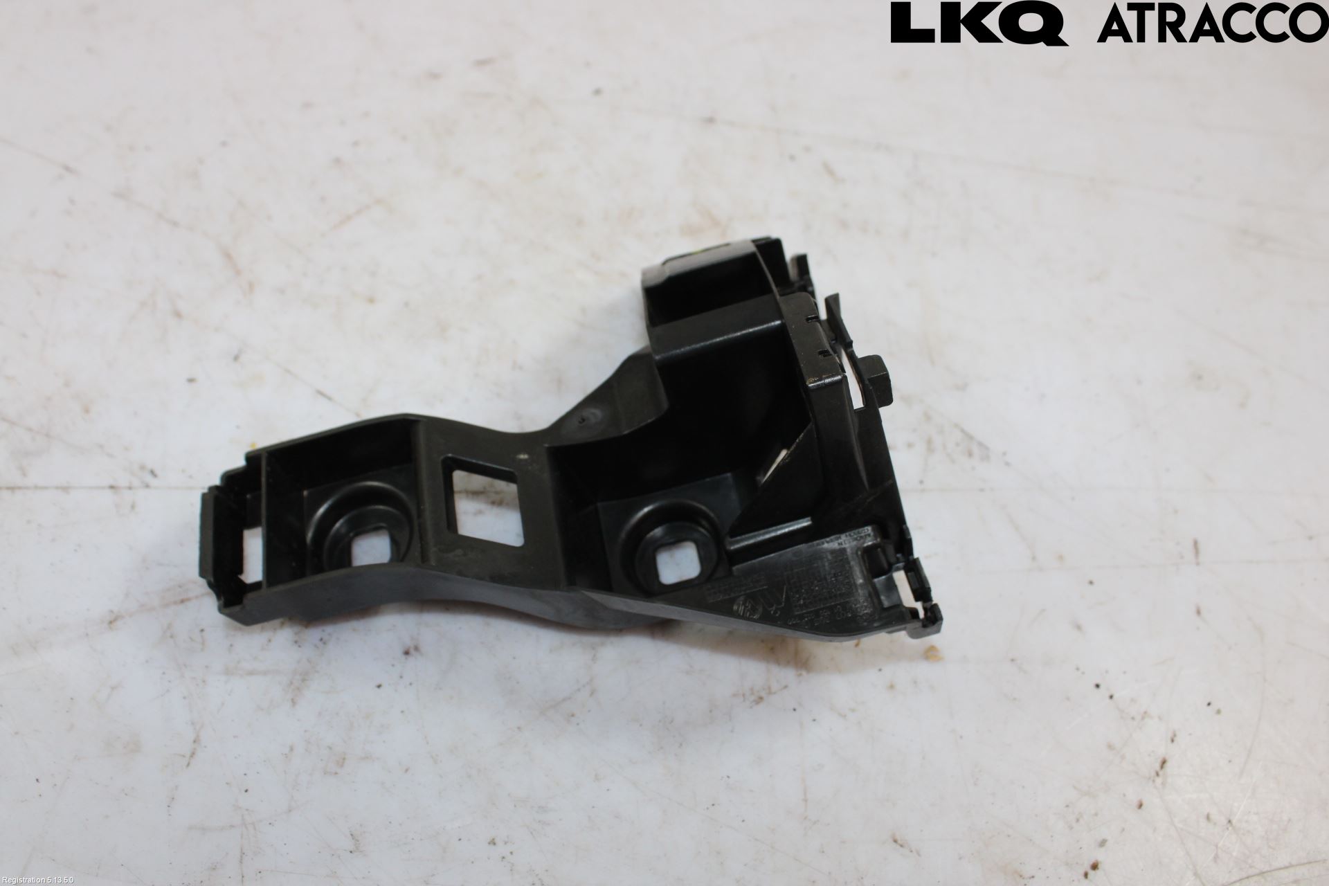 Volkswagen VW GOLF / E-GOLF VII 13-20 Støtfangerfeste Bak Venstre