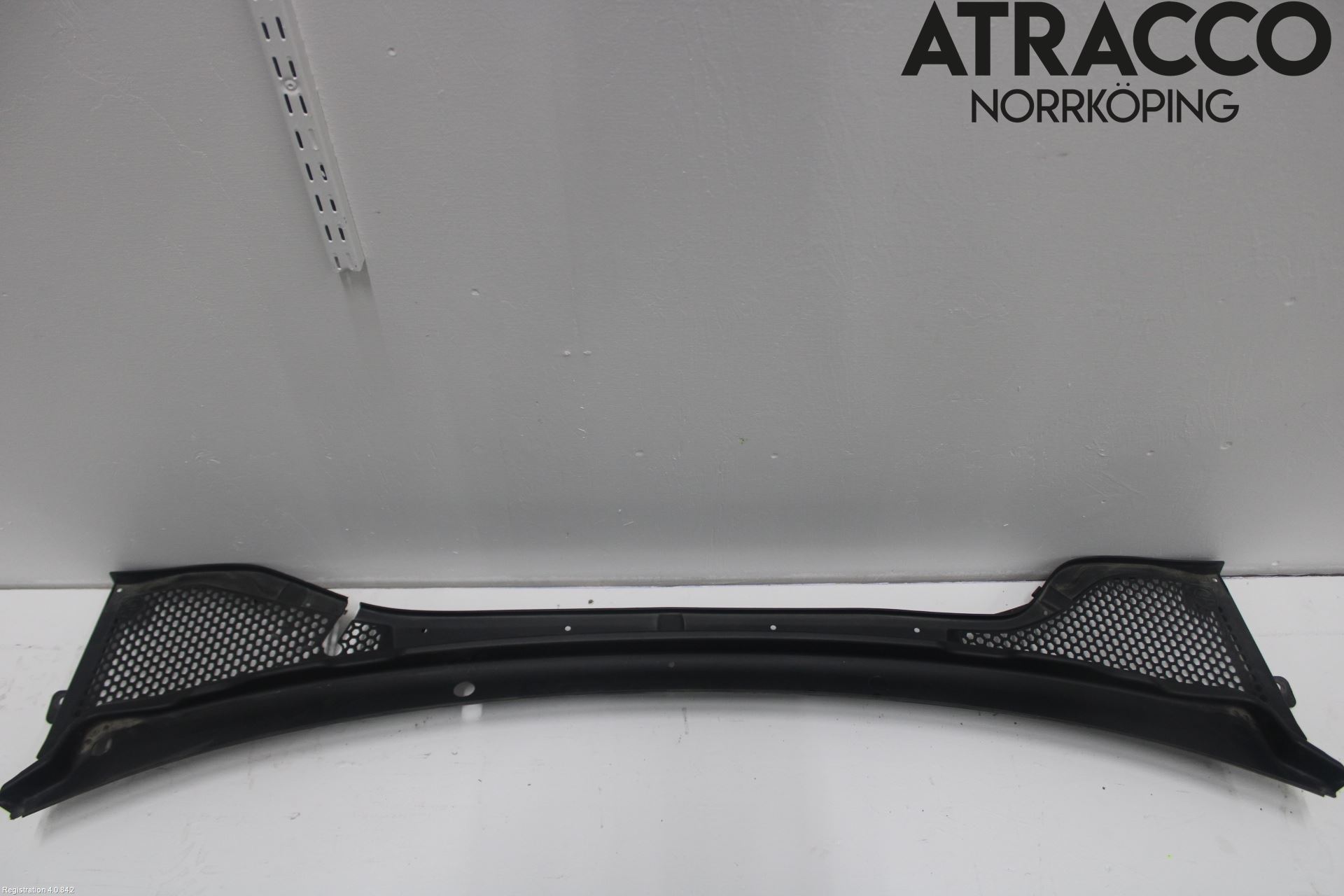 Seat LEON 13-20 Visker Deksel-Grill-Under Frr