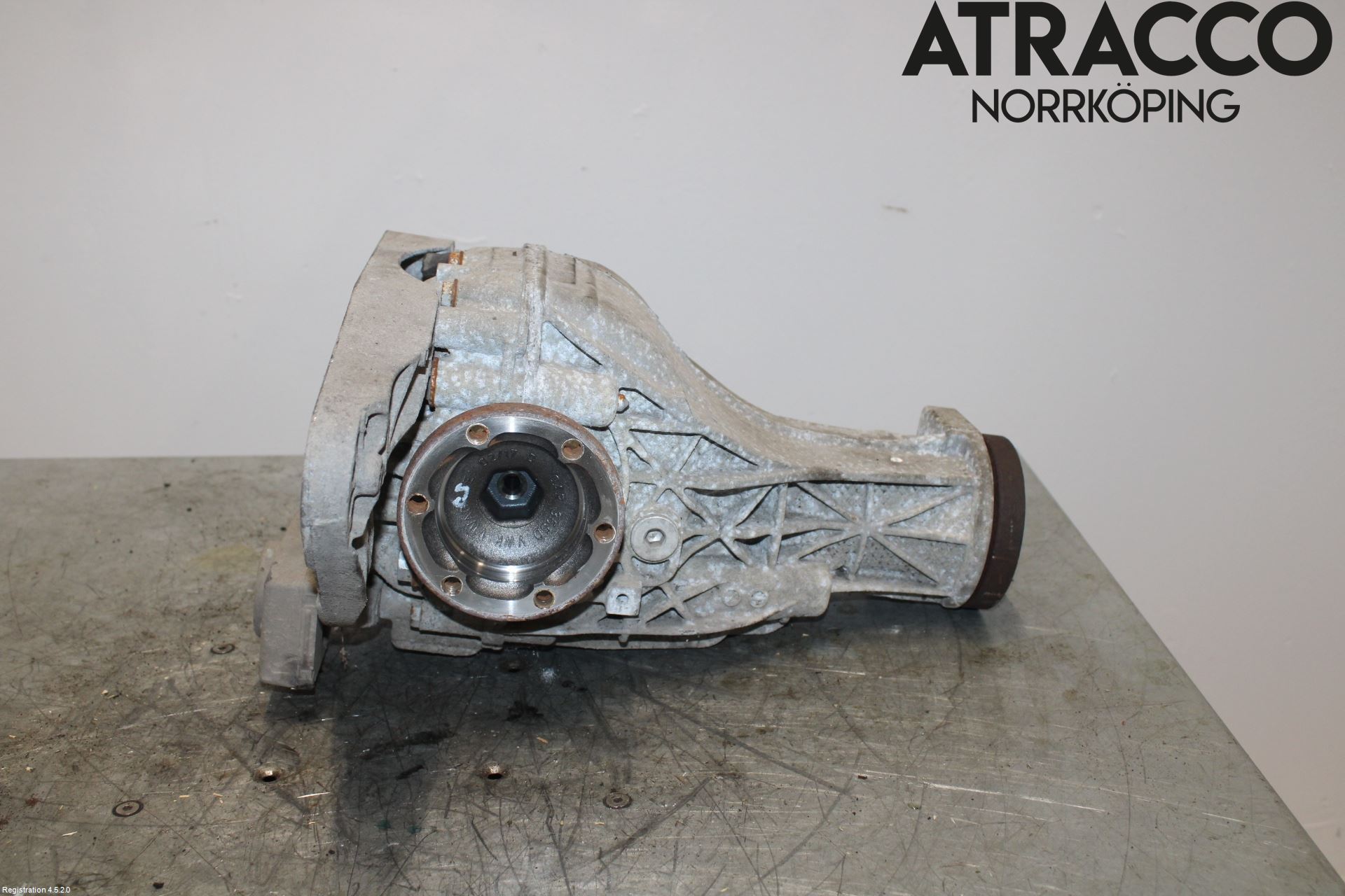 Audi A6/S6 4G 11-18 Bakaksel Kardang Bak -Diff