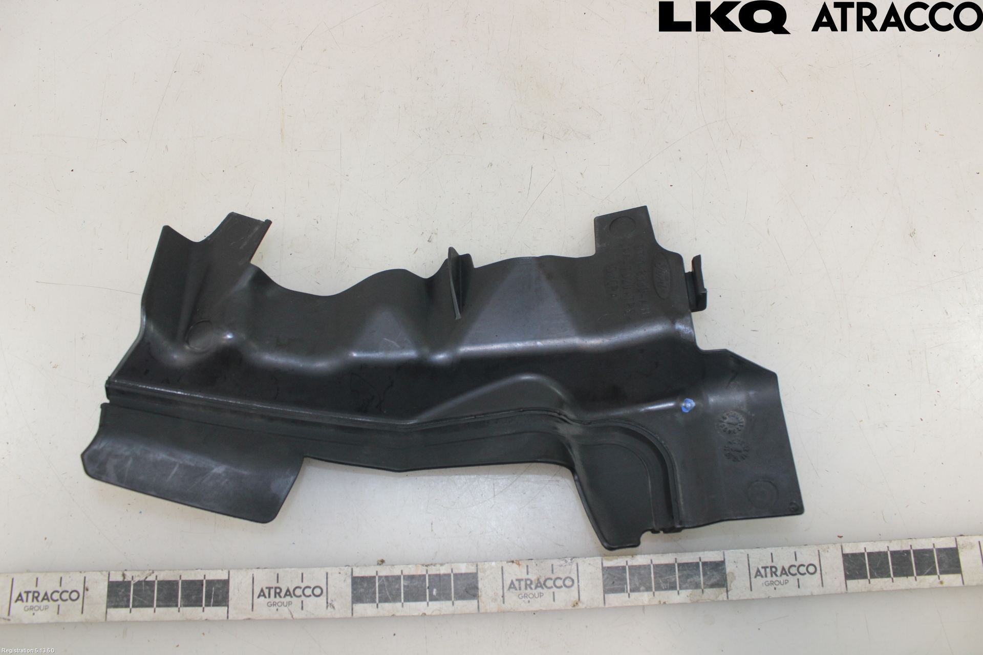 Ford TRANSIT/TOURNEO CONNECT 13-22 Luftstyring Front