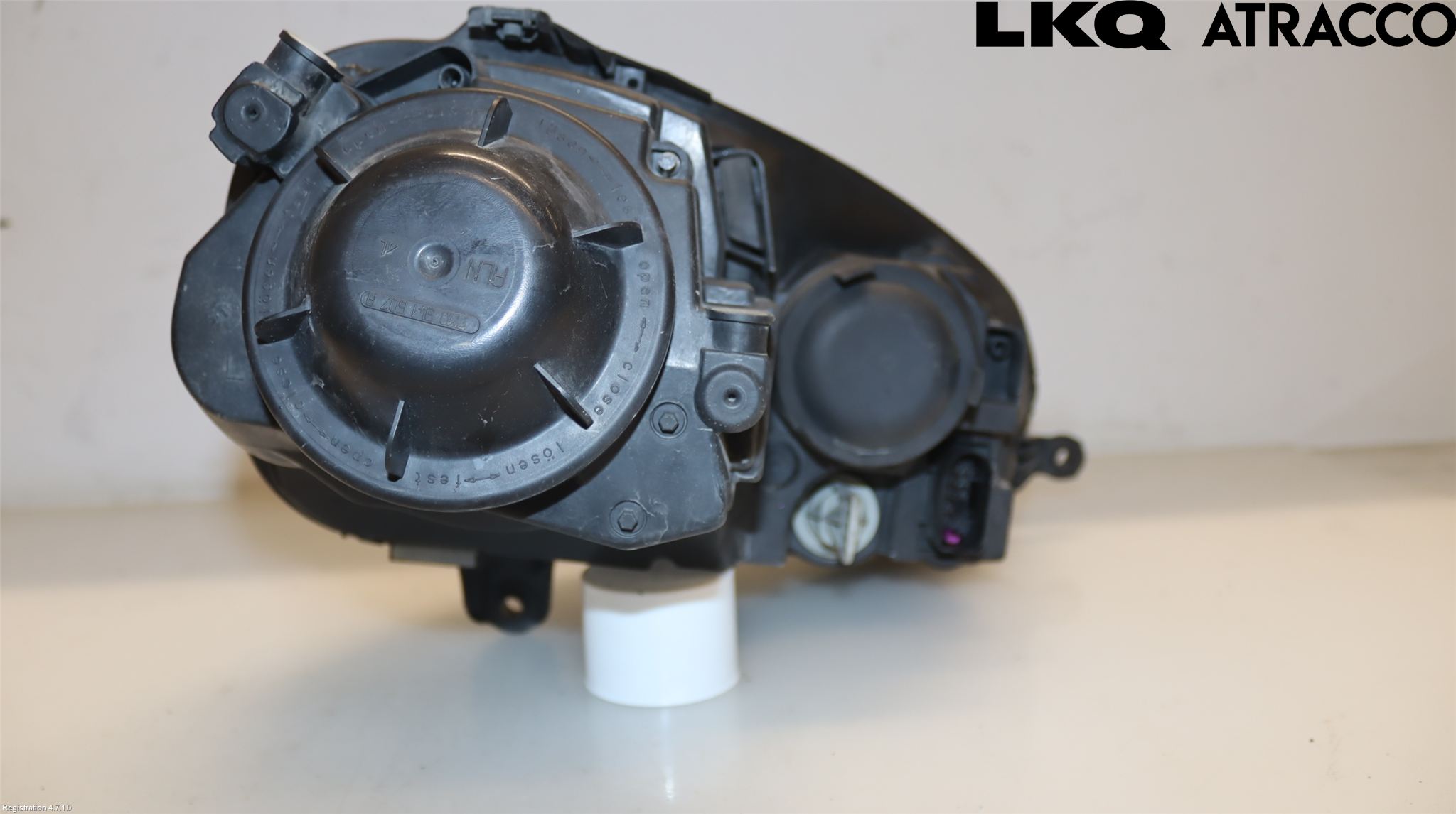 Volkswagen VW GOLF V 04-09 Frontlykt Venstre