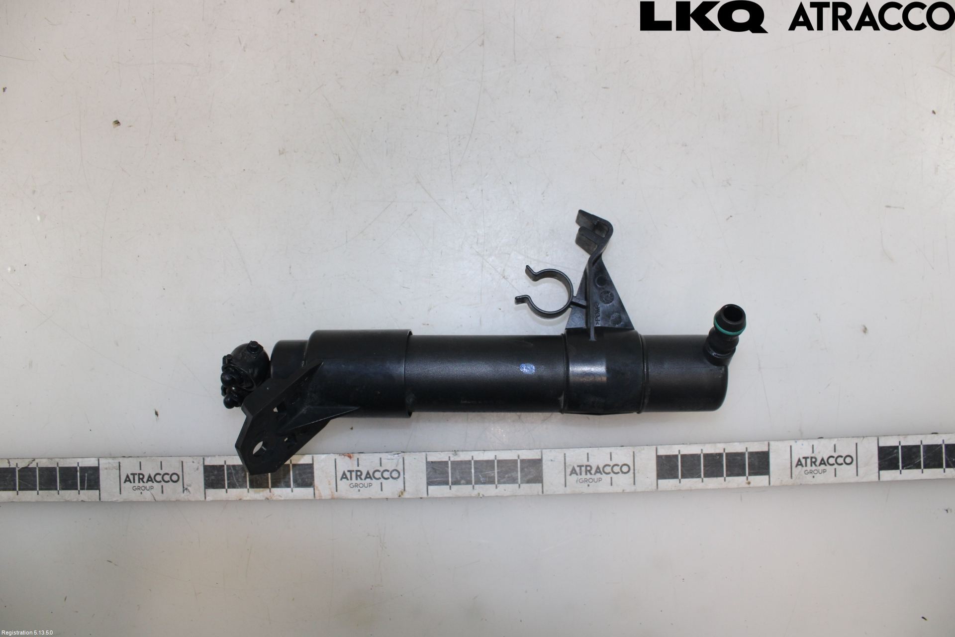 Volkswagen VW GOLF V 04-09 Spylerdyse Frontlykter