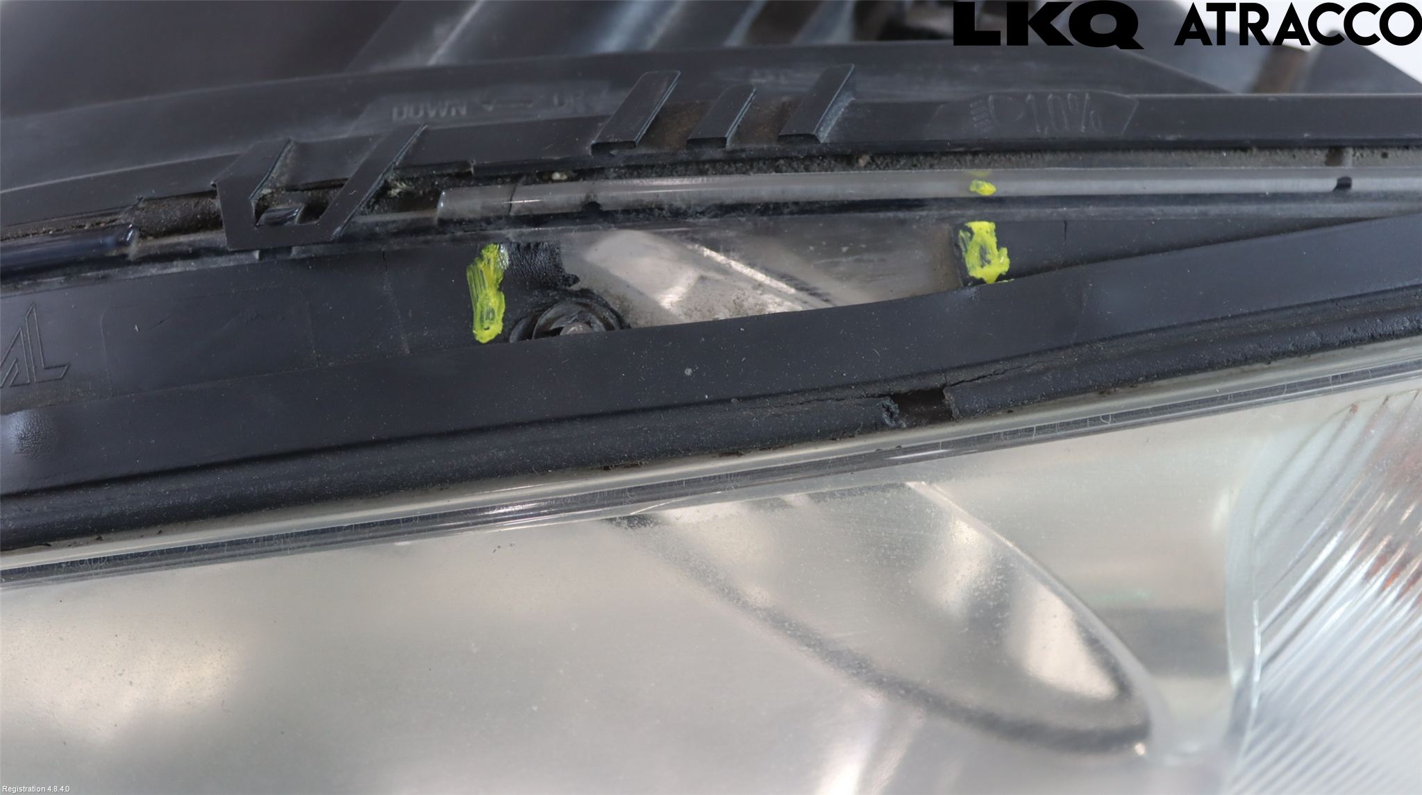 Ford MONDEO     01-06 Frontlykt Venstre