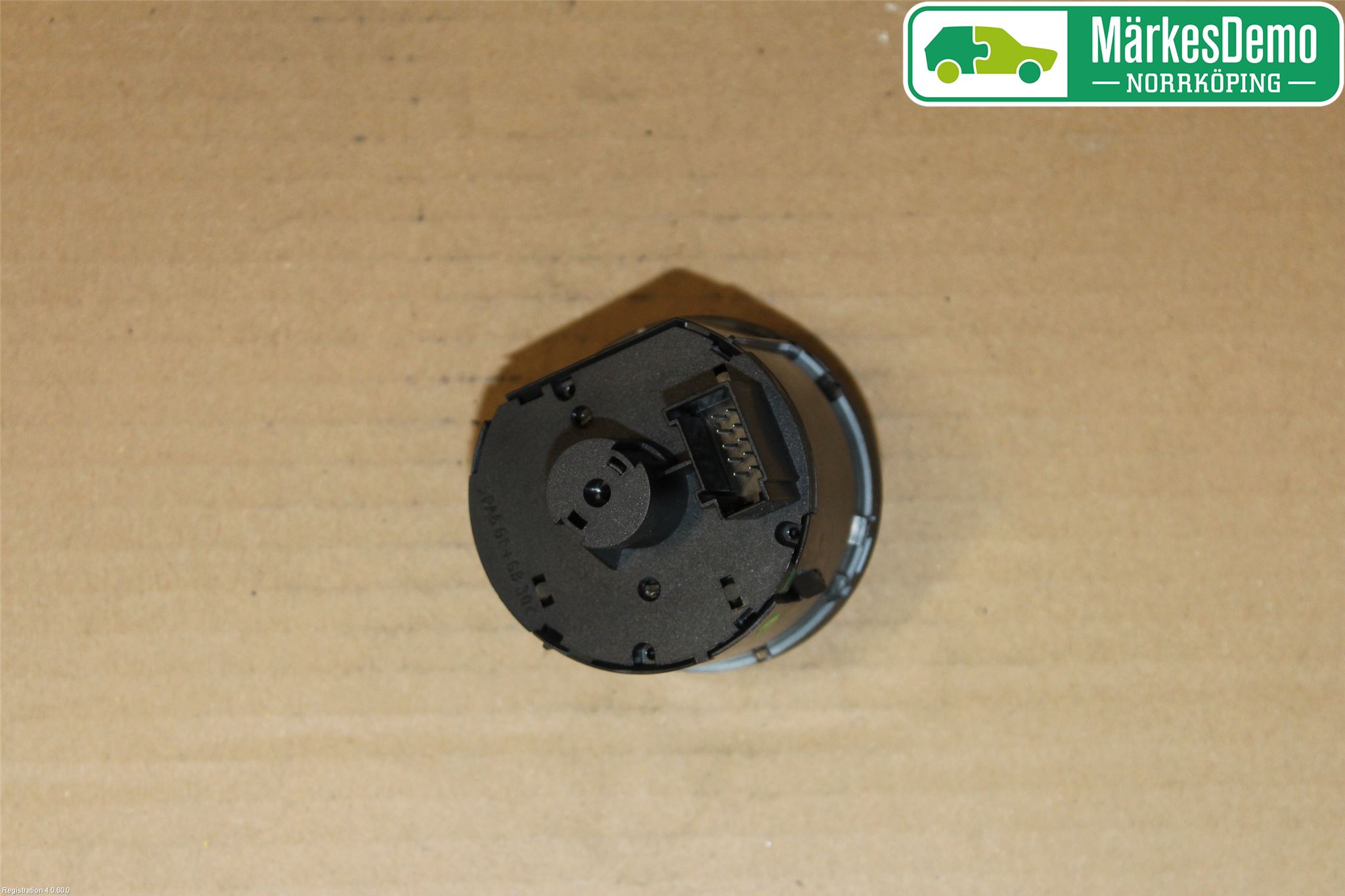 Volkswagen VW TOURAN 10-15 Bryter Hovedlys