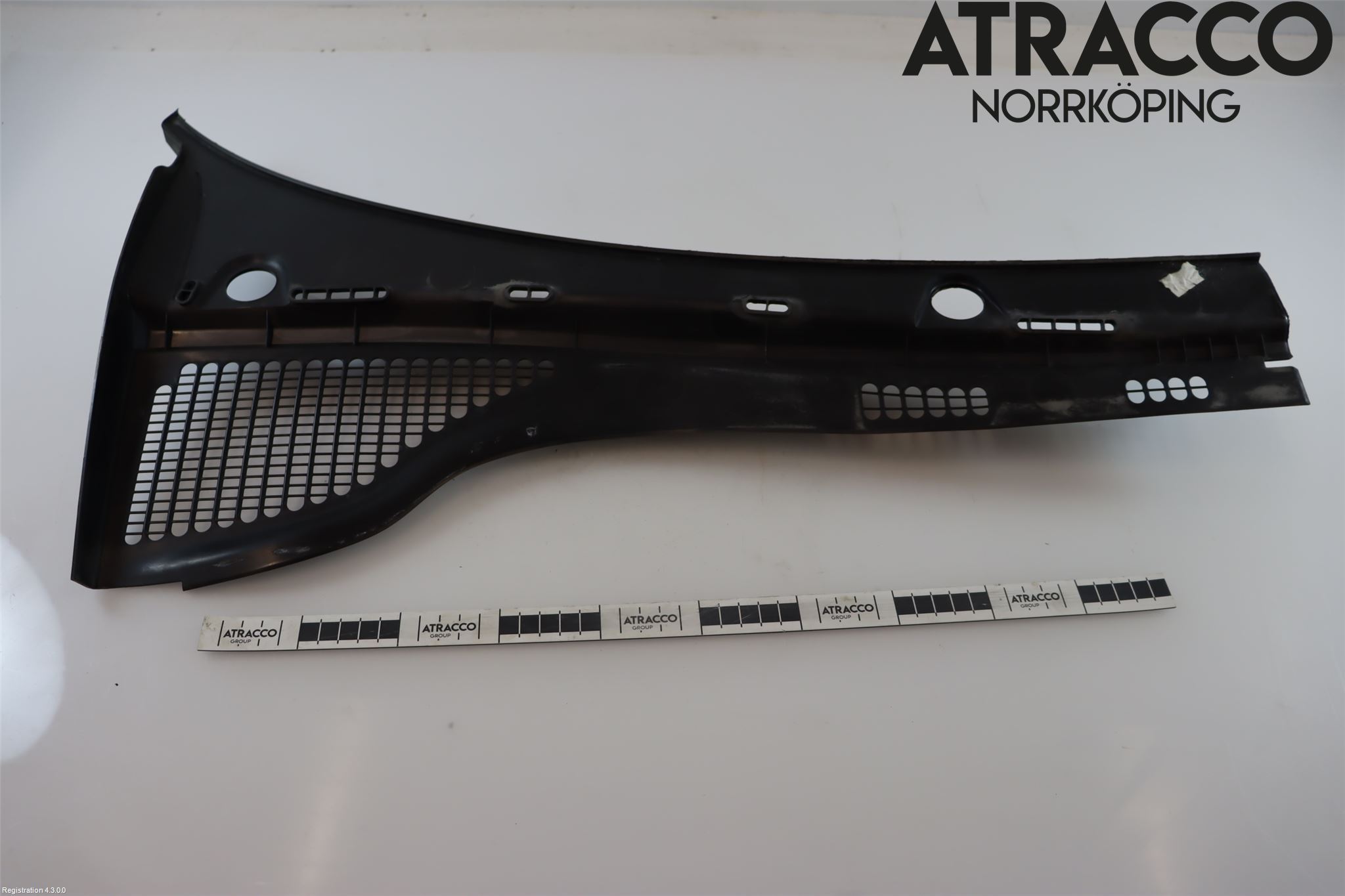 Skoda FABIA 15-21 Visker Deksel-Grill-Under Frr