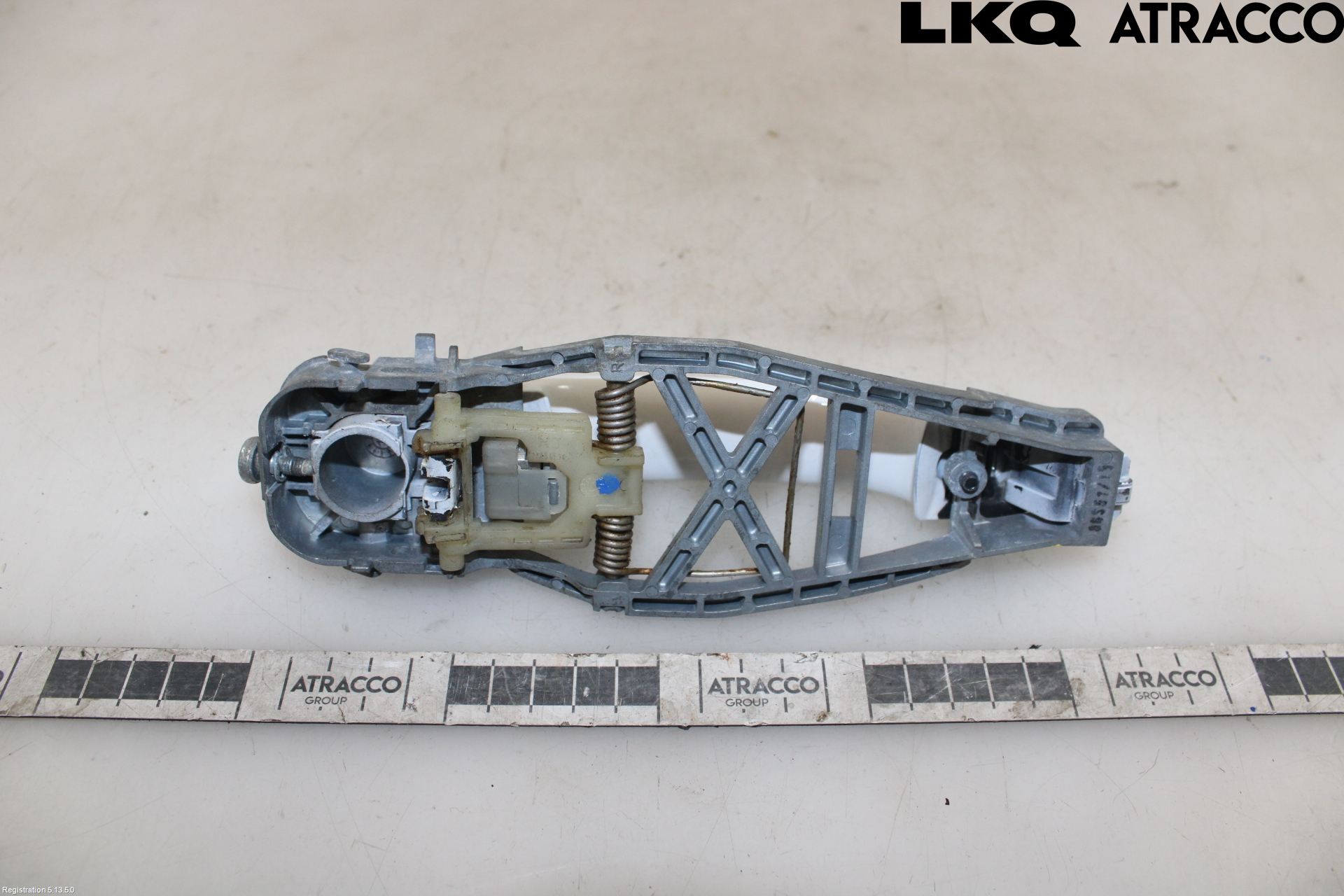 Volkswagen VW TOURAN 10-15 Dørhandtak Ytre Høyre