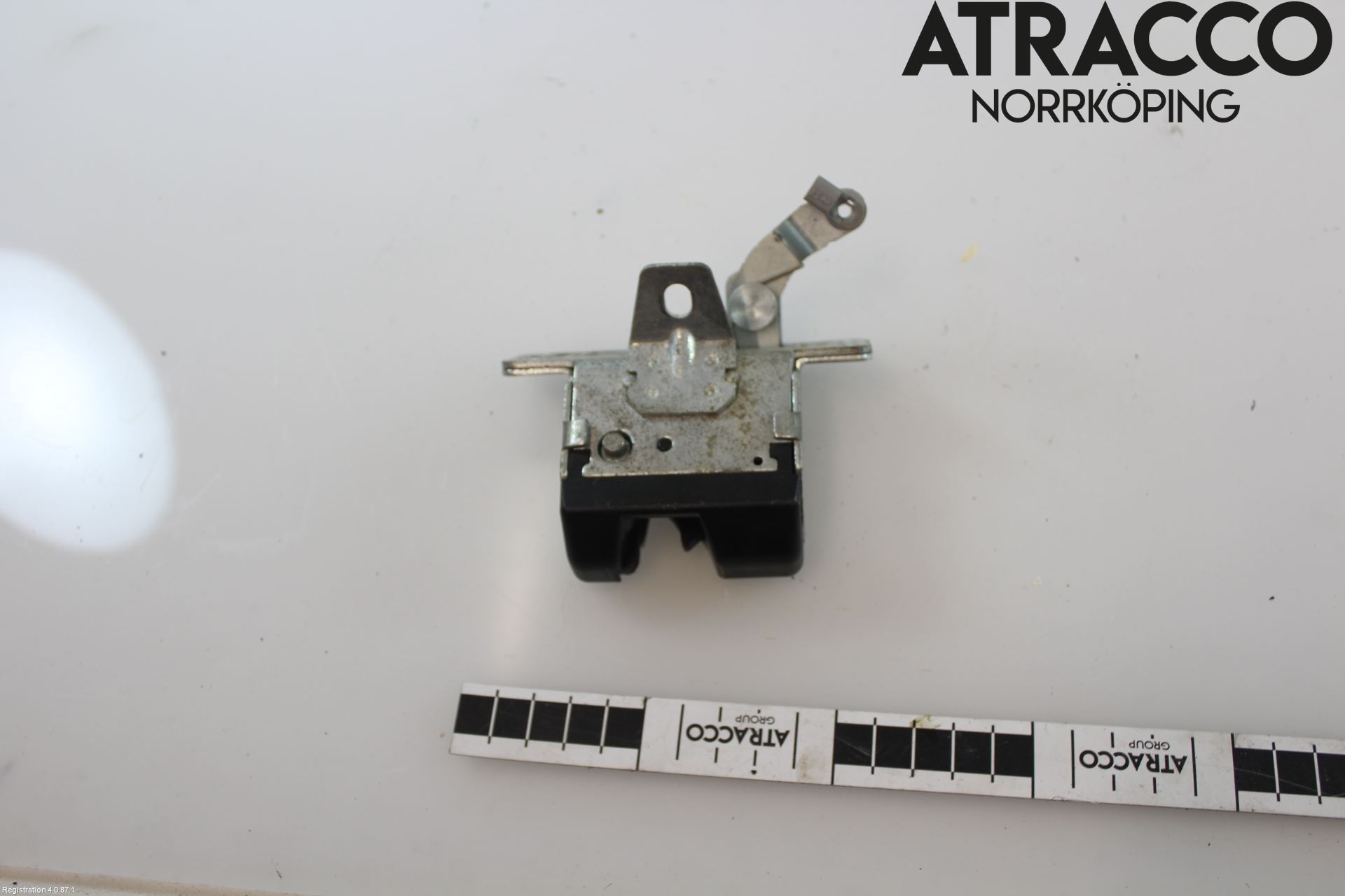Opel CORSA C    00-06 Bakluke-Lokk Låsekasse