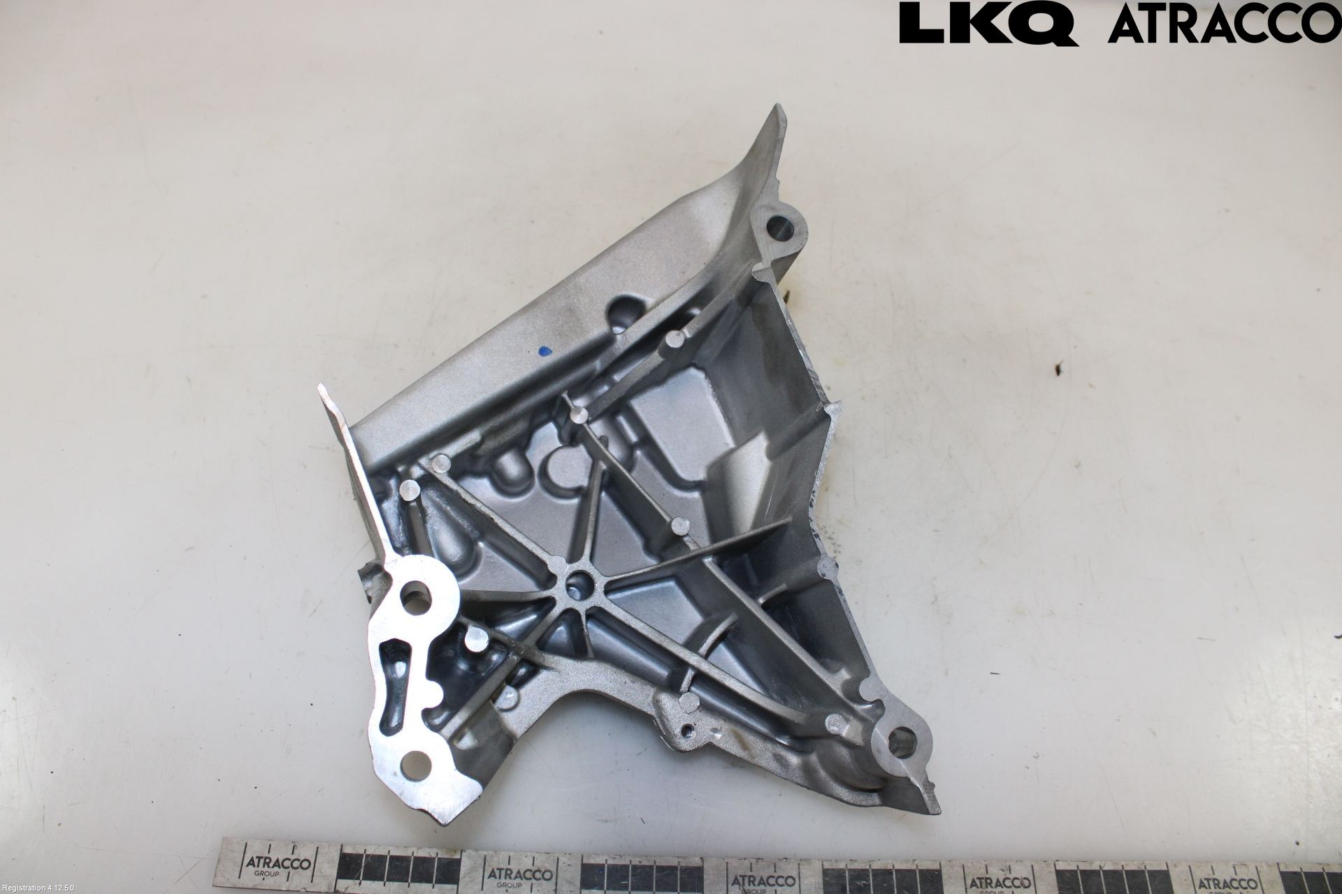 Volkswagen VW GOLF / E-GOLF VII 13-20 Motor Feste Stål-Alu