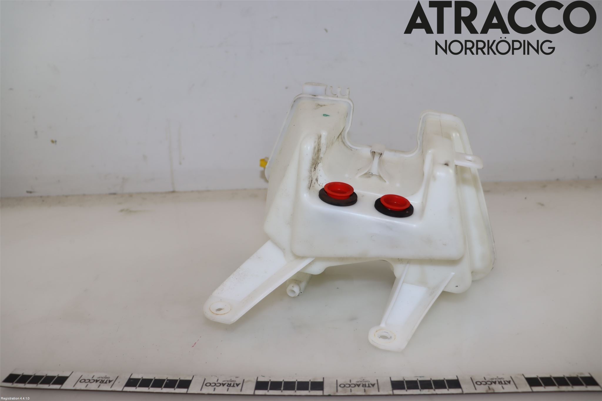 Toyota YARIS XP130 12-14 Spylerbeholder Frontrute