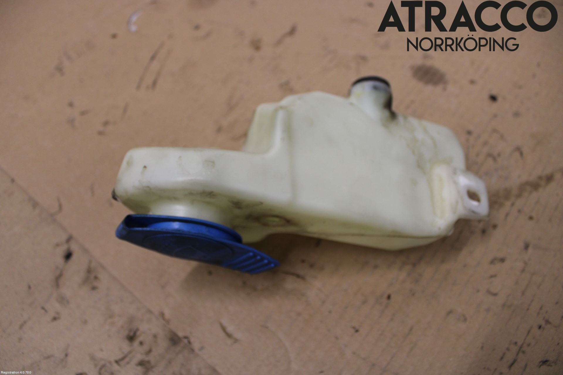 Audi A4/S4 01-05 Spylerbeholder Frontrute-Lykte