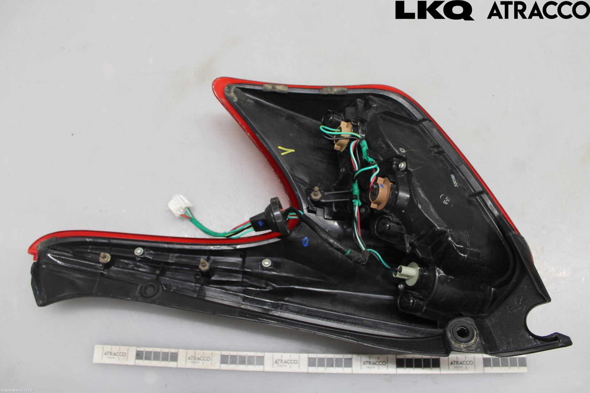Nissan JUKE 10-14 Baklykt Venstre