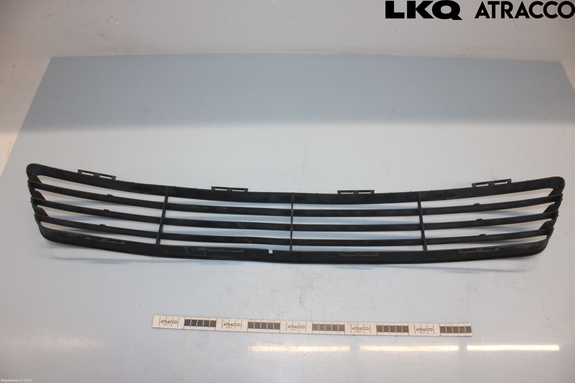 Ford FIESTA     02-05 Grilldel Midt