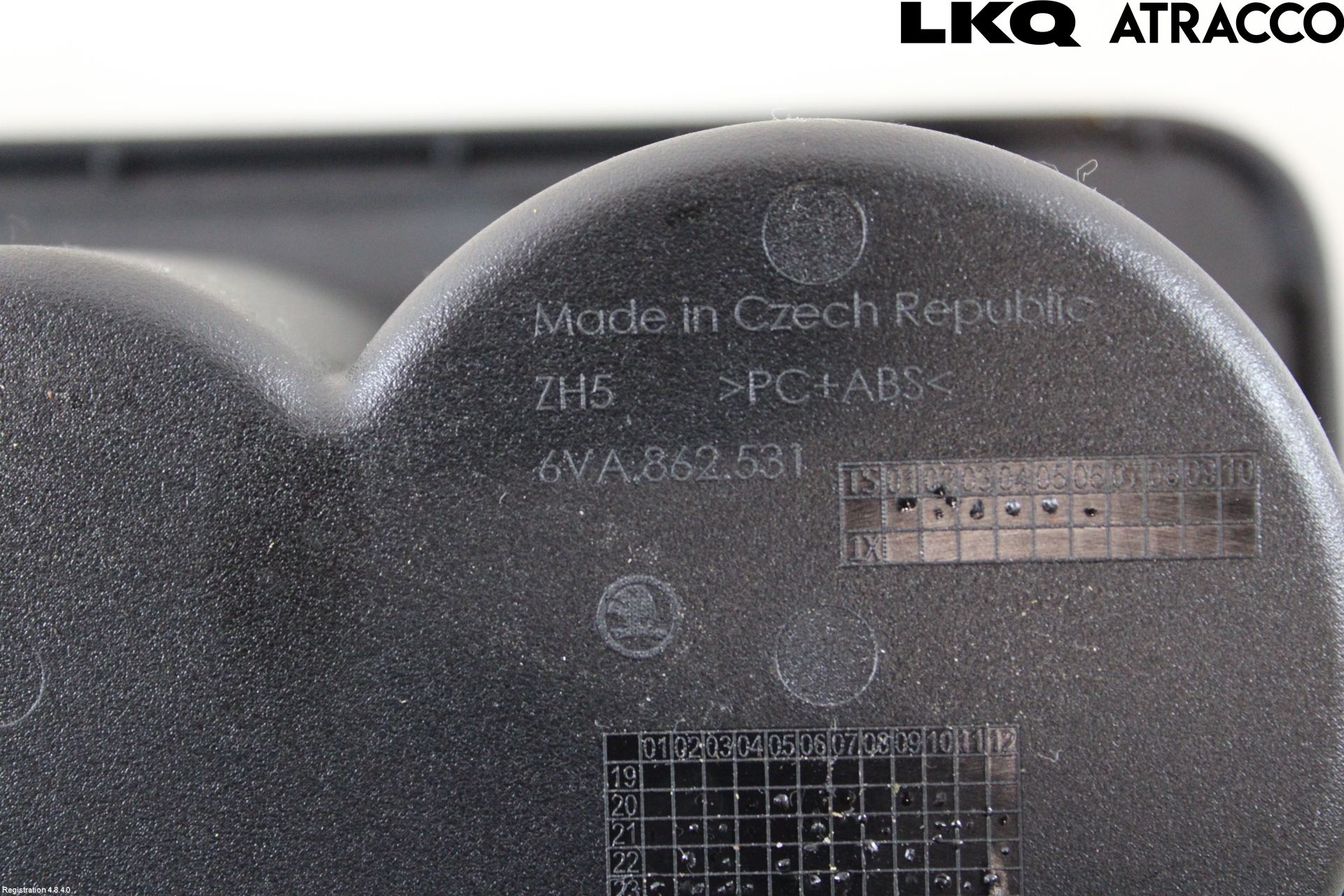 Skoda FABIA 22- Innr Koppholder